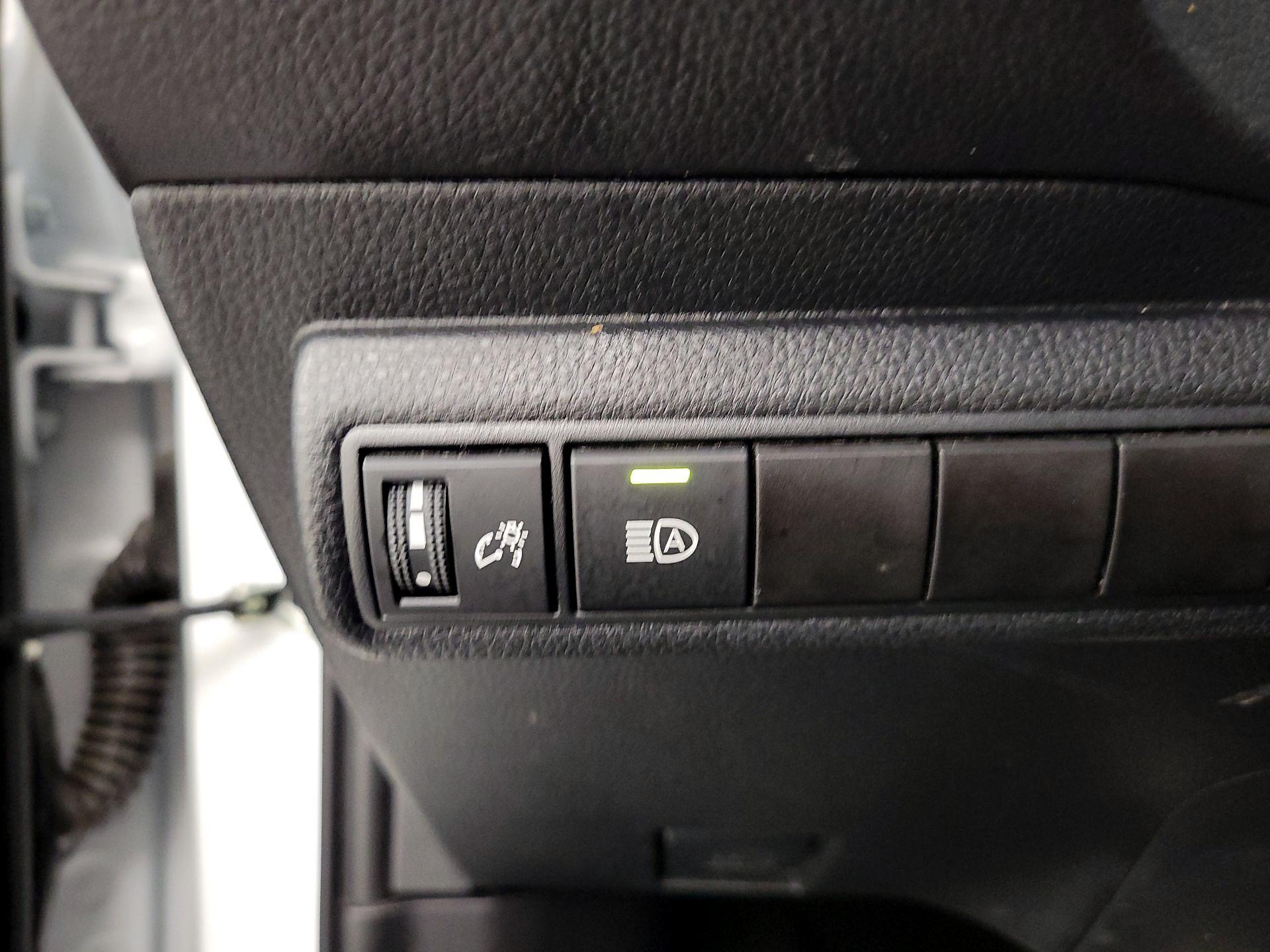 Thumbnail: 2024 Toyota Corolla - 13