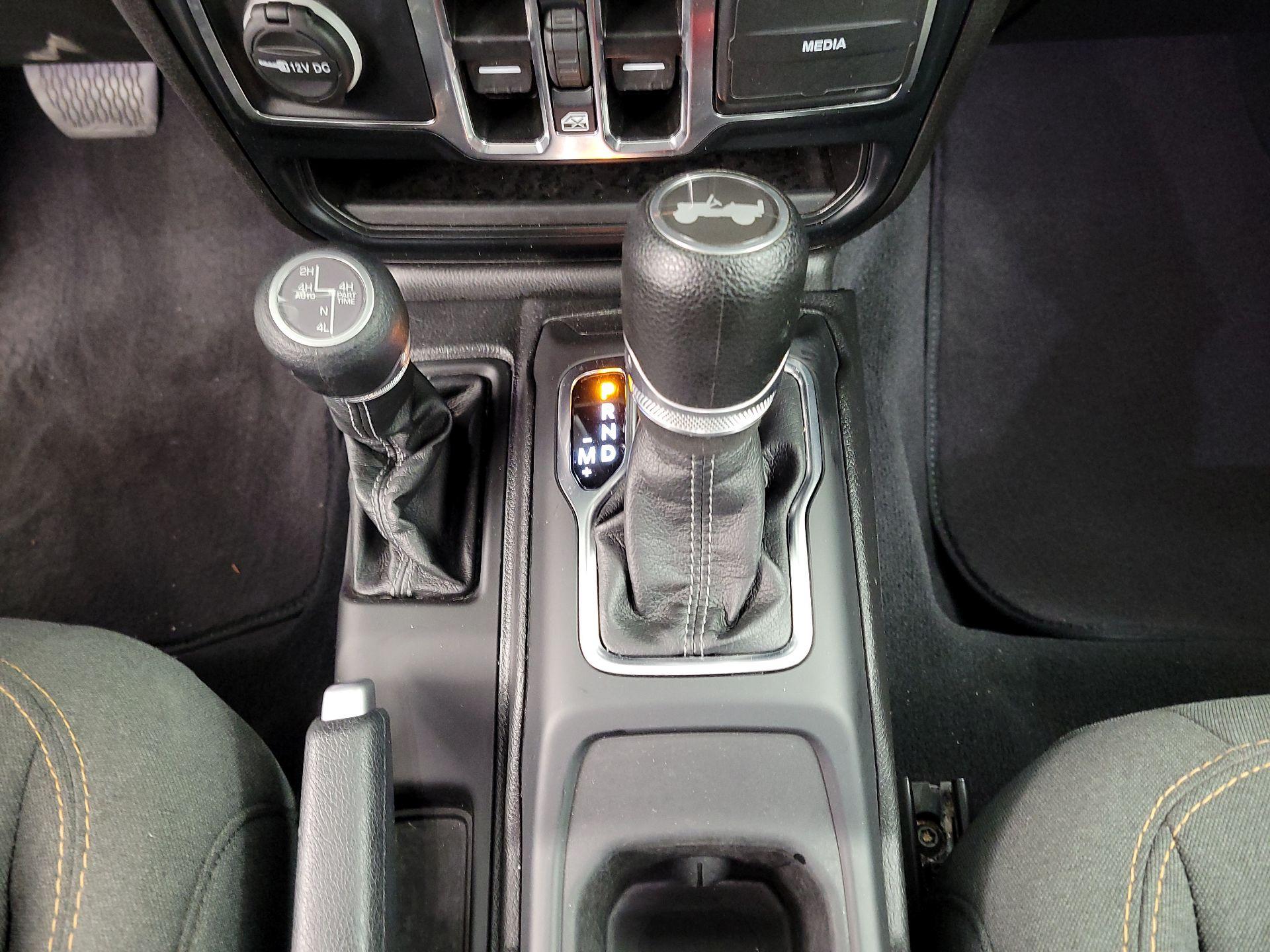 Thumbnail: 2024 Jeep Wrangler - 17