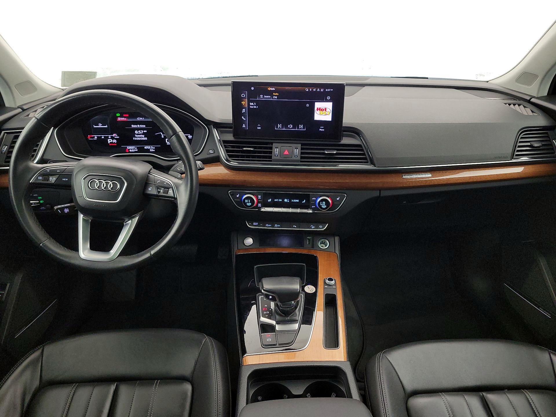 Thumbnail: 2023 Audi Q5 - 9