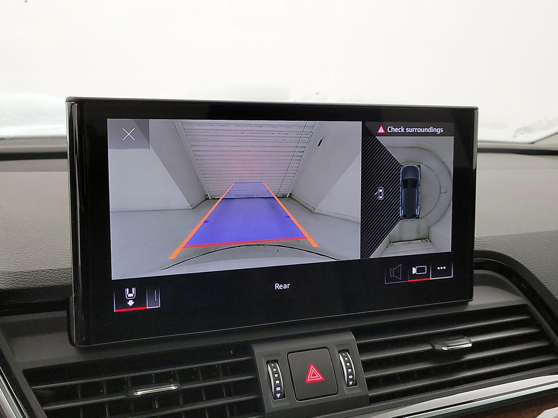 Thumbnail: 2023 Audi Q5 - 14