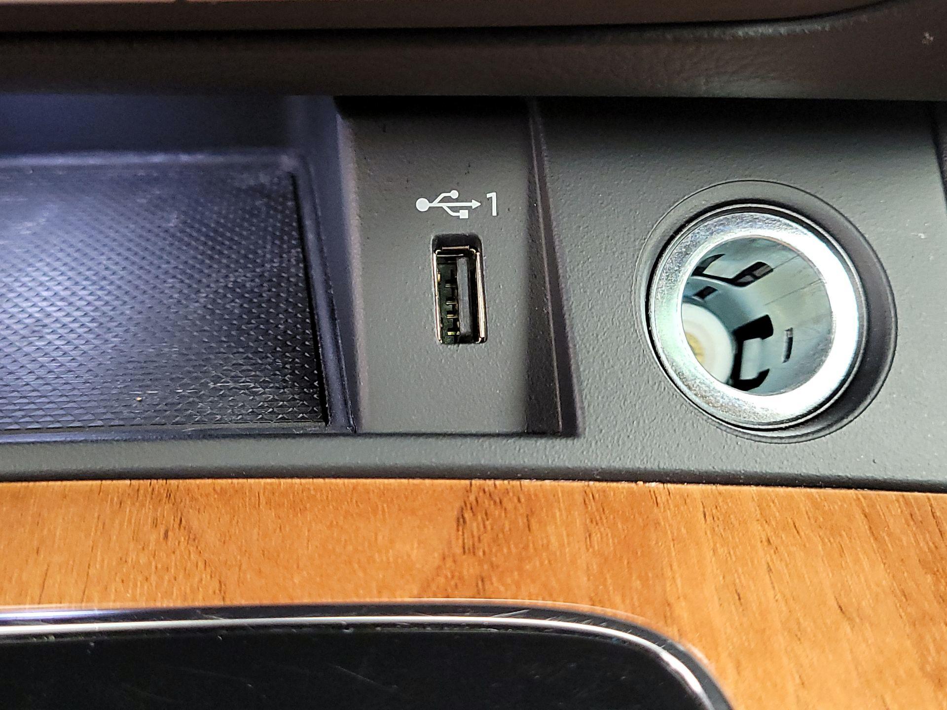 Thumbnail: 2023 Audi Q5 - 18