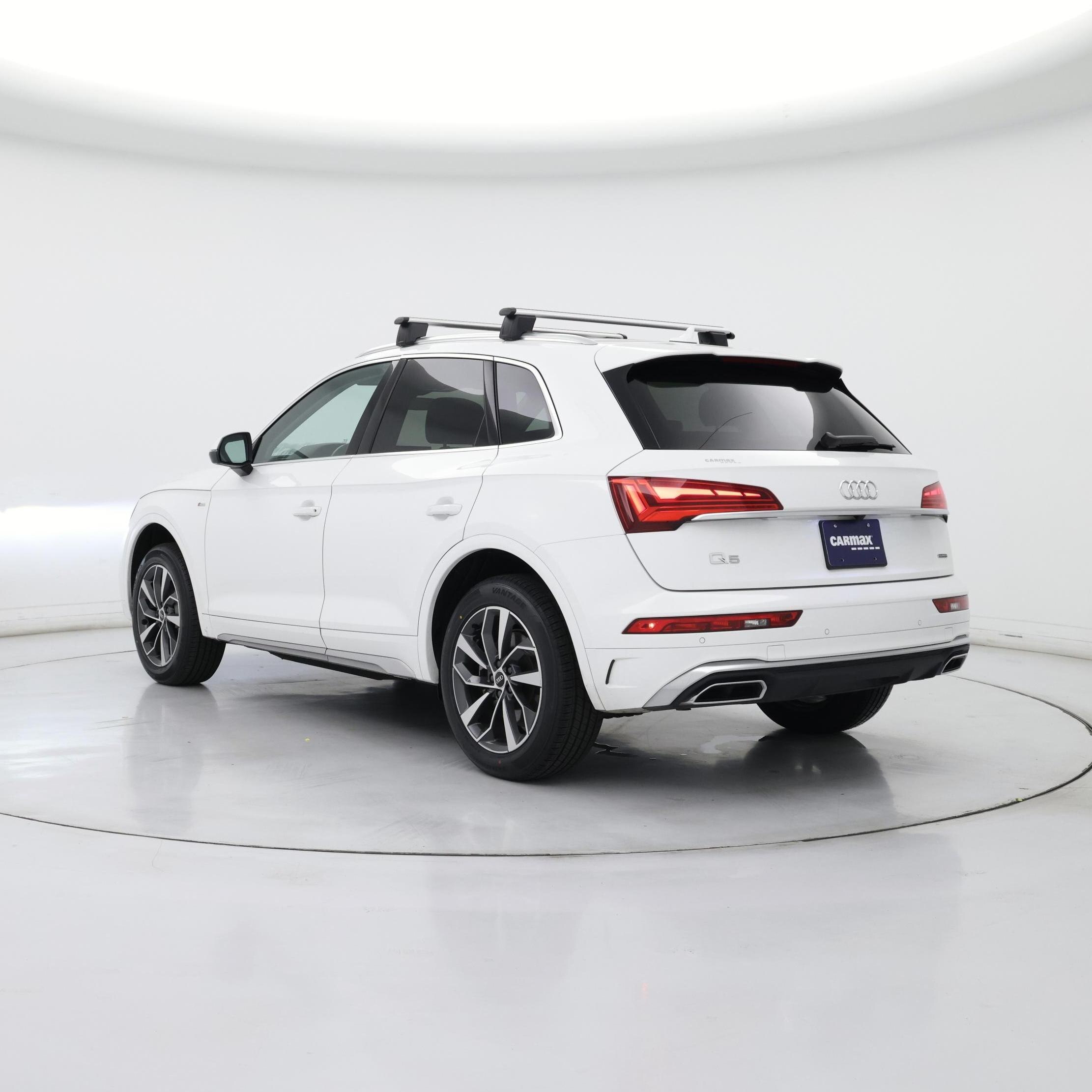 Thumbnail: 2023 Audi Q5 - 2