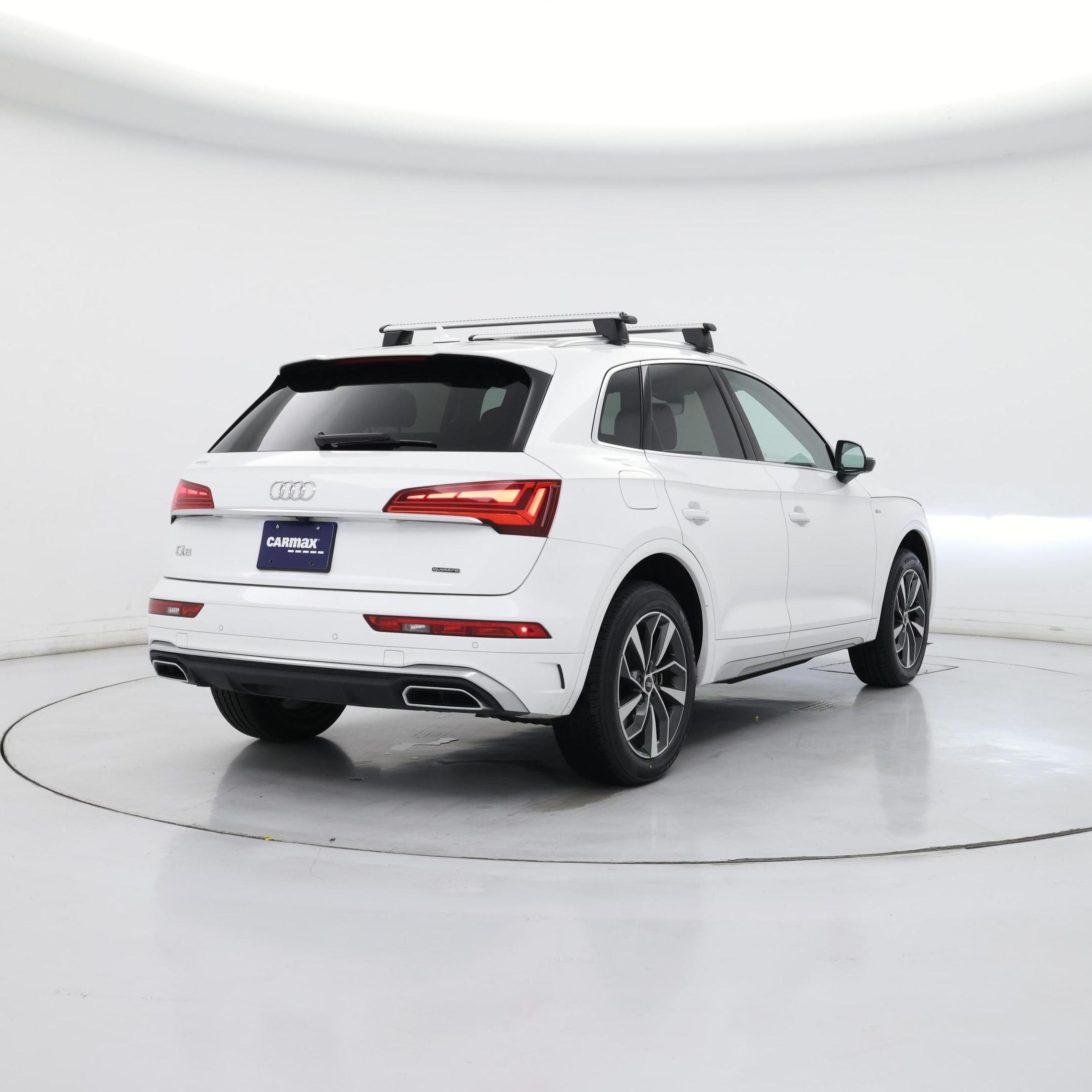 Thumbnail: 2023 Audi Q5 - 8