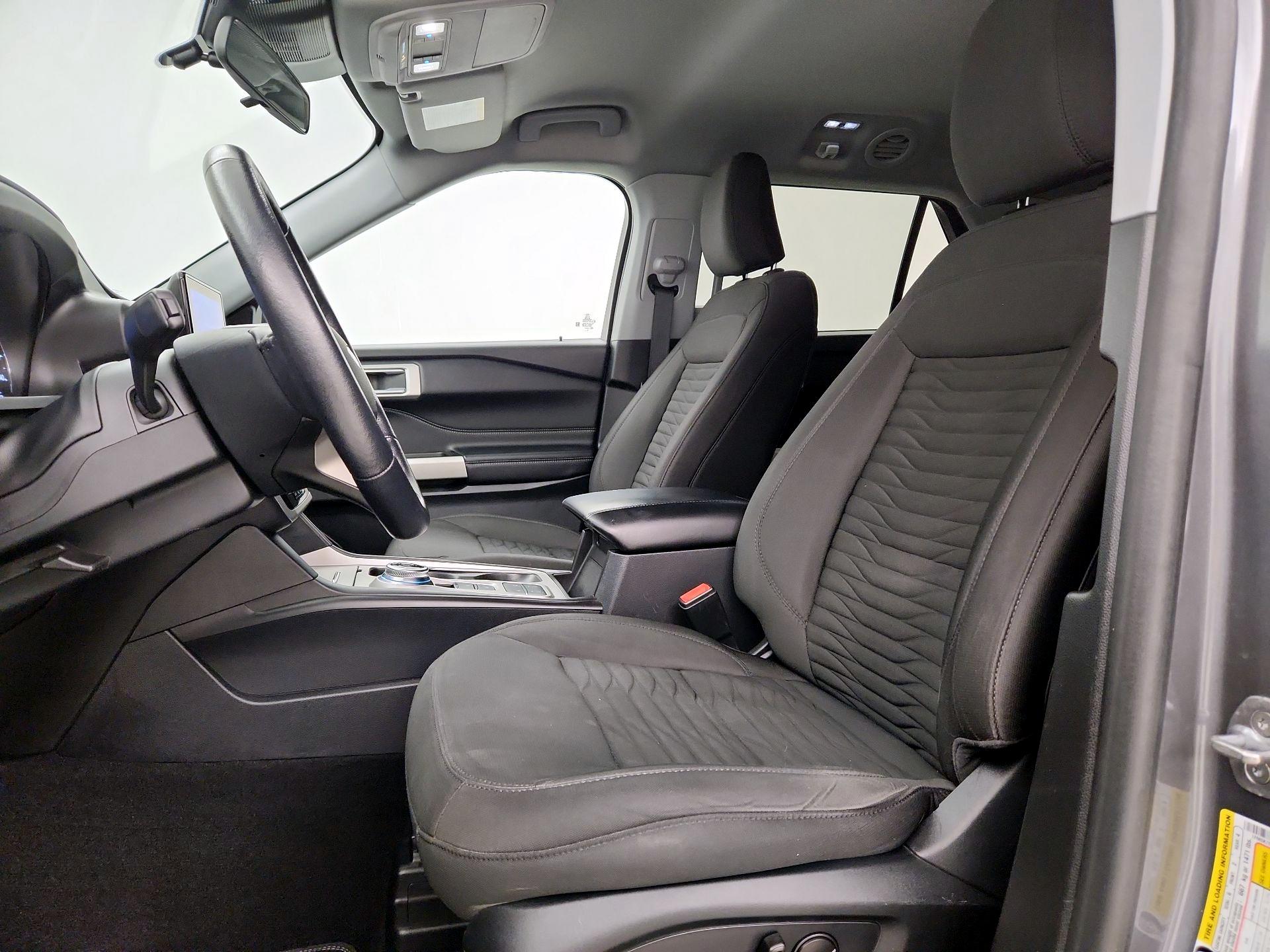 Thumbnail: 2021 Ford Explorer - 11