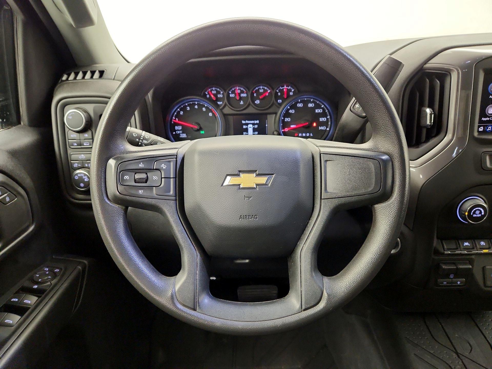 Thumbnail: 2023 Chevrolet Silverado 1500 - 10