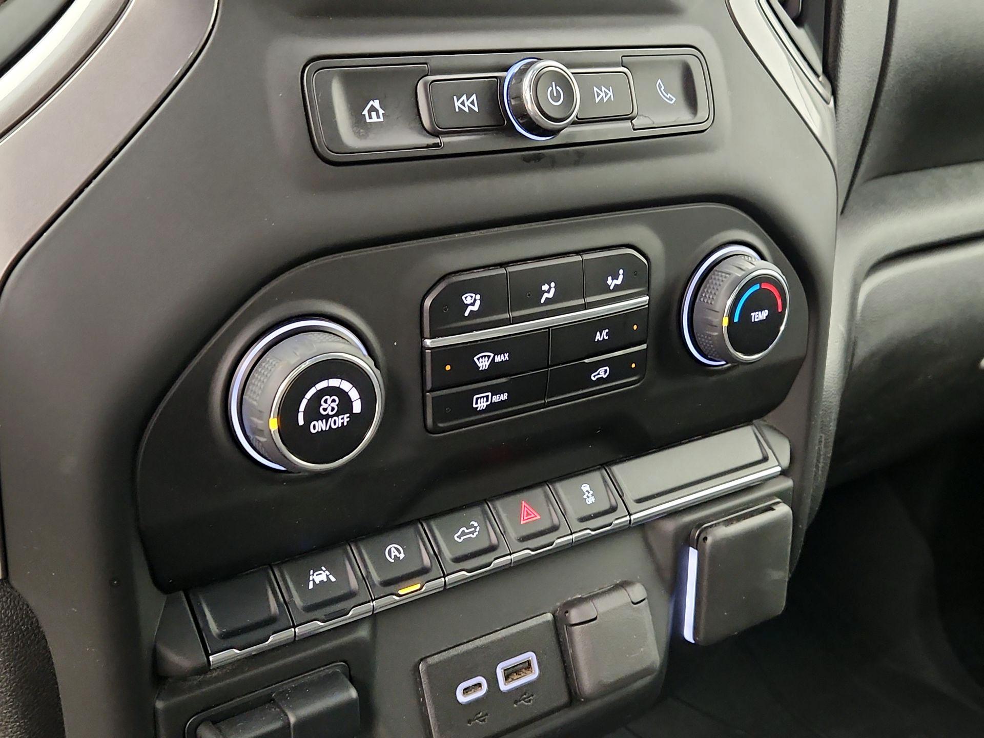 Thumbnail: 2023 Chevrolet Silverado 1500 - 16