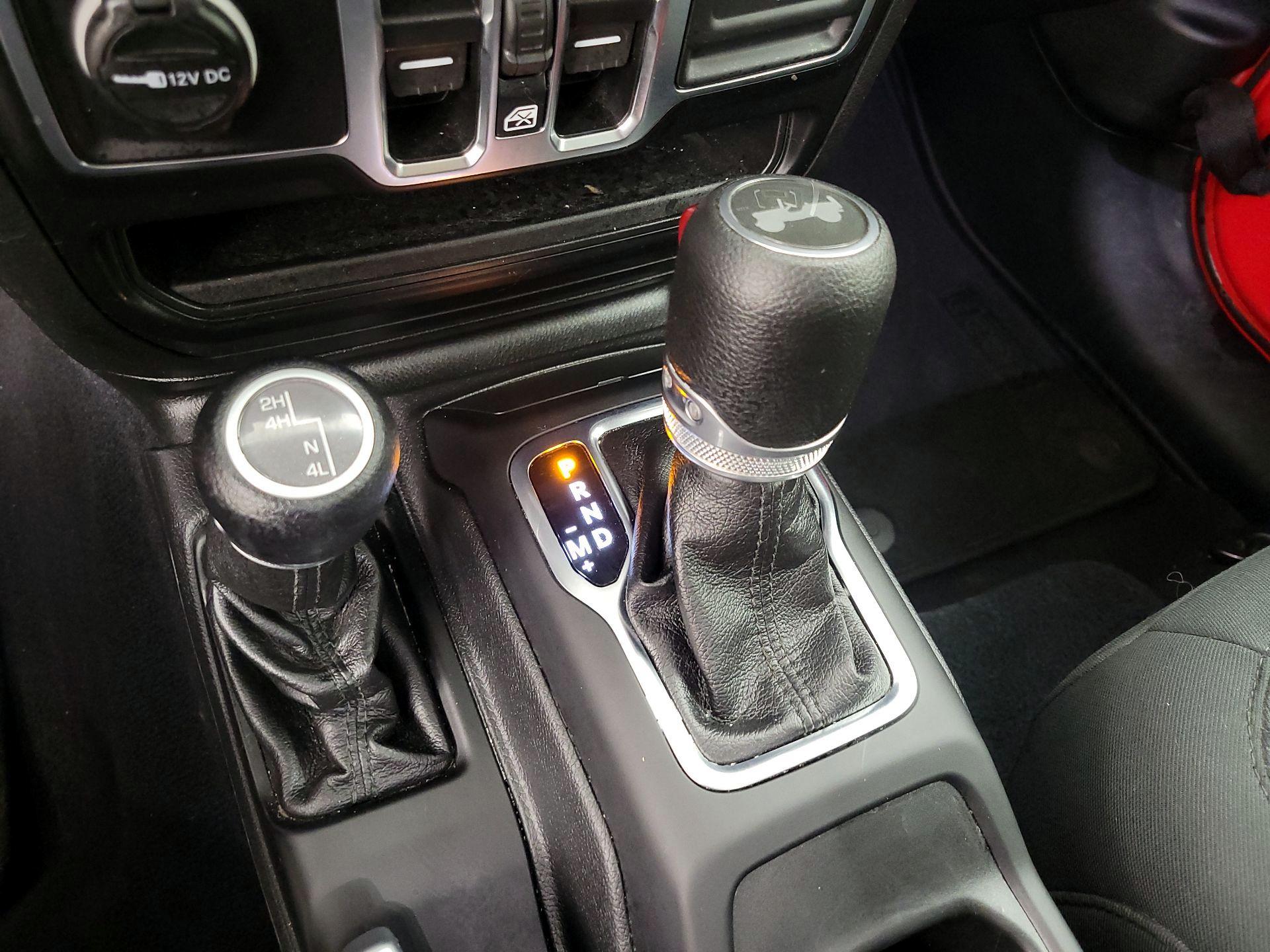 Thumbnail: 2021 Jeep Wrangler - 17