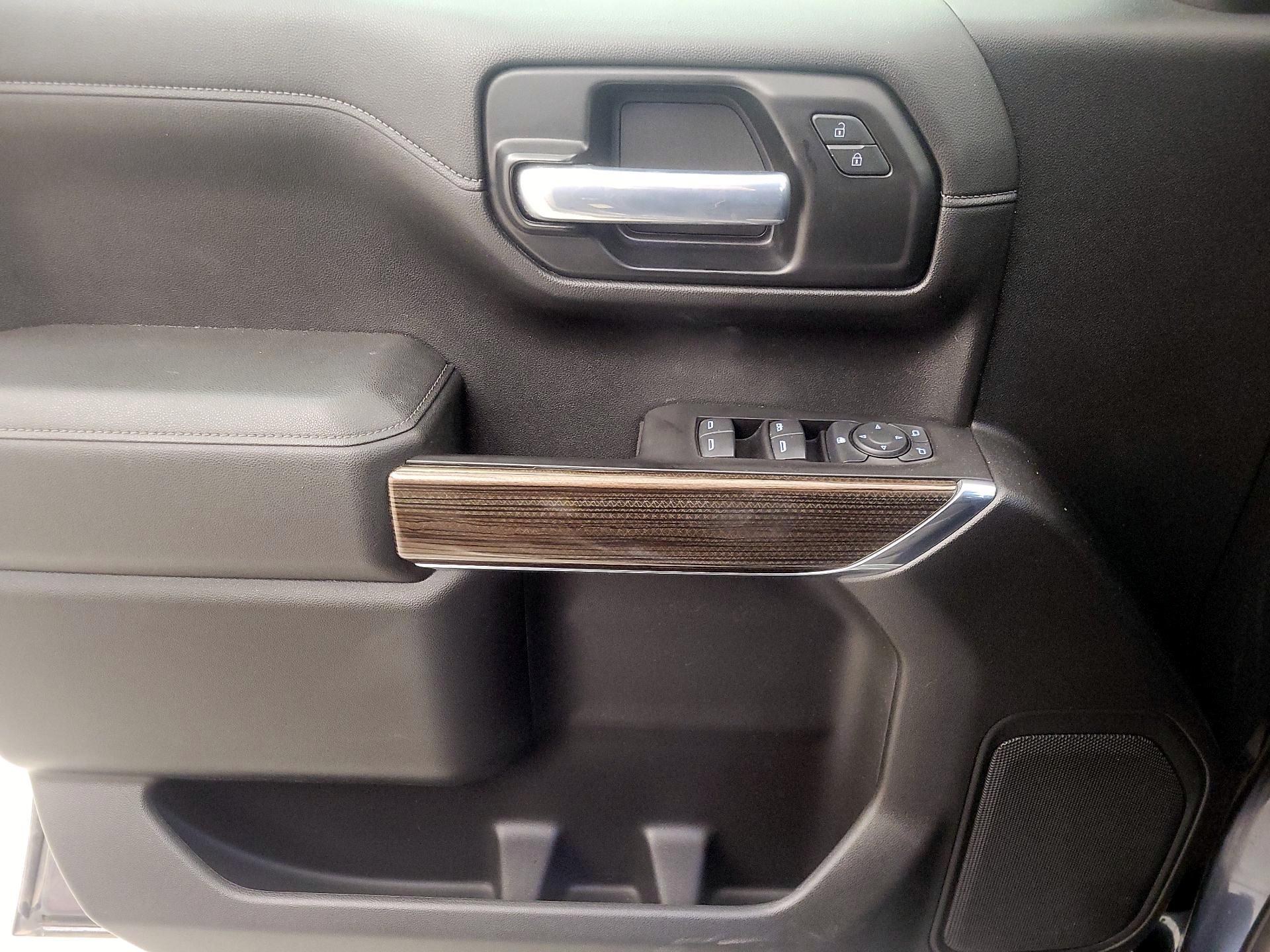 Thumbnail: 2021 Chevrolet Silverado 1500 - 12