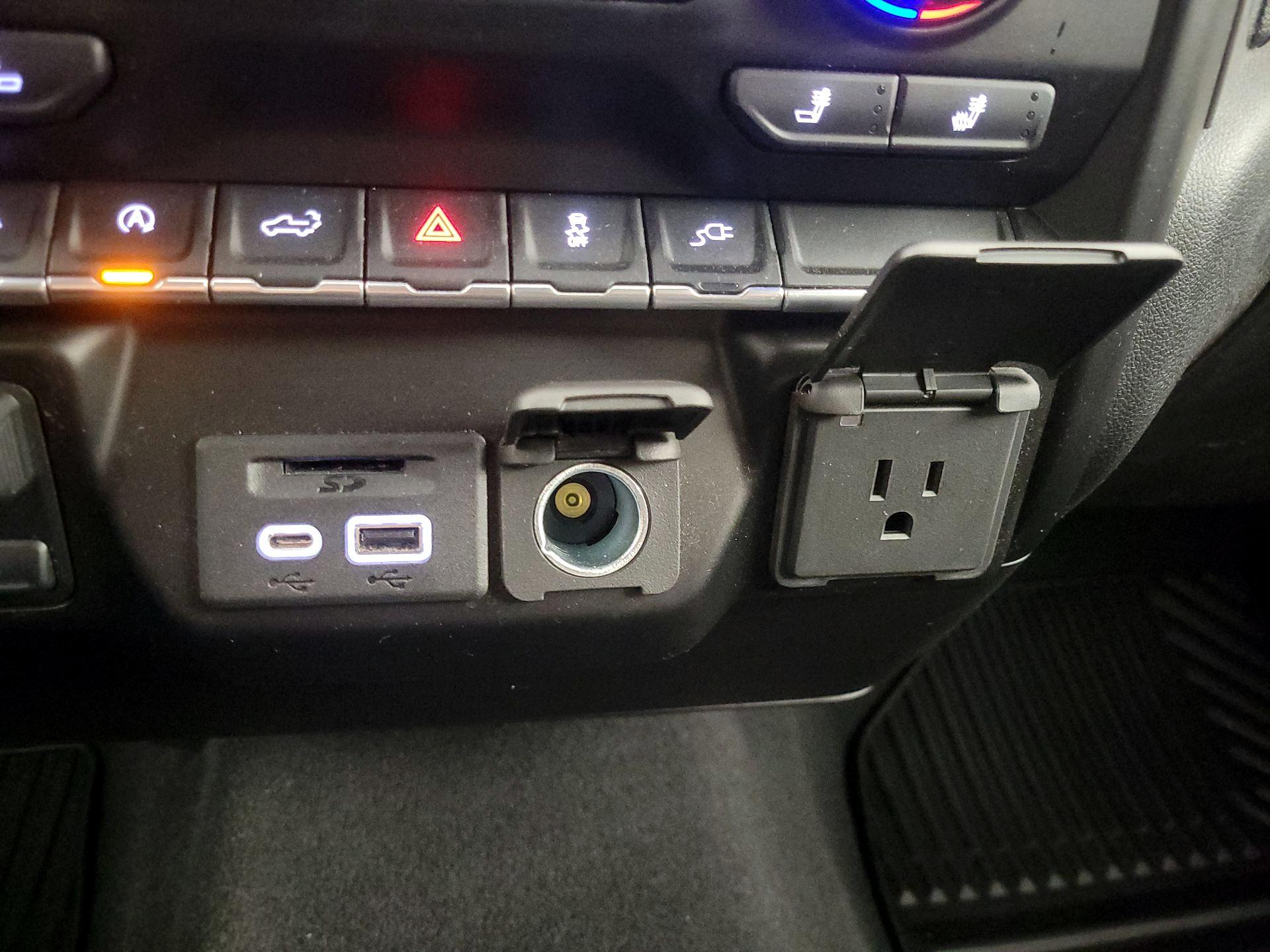 Thumbnail: 2021 Chevrolet Silverado 1500 - 18