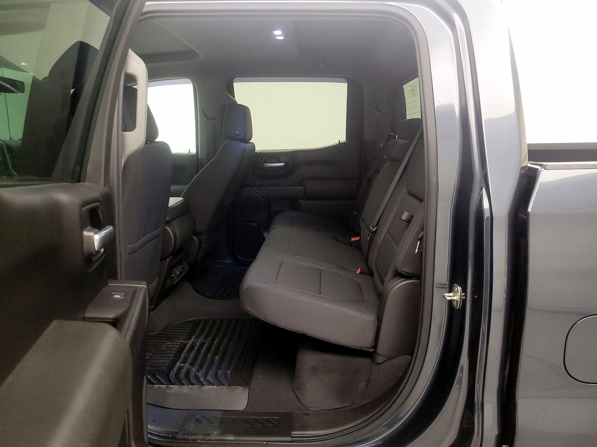 Thumbnail: 2021 Chevrolet Silverado 1500 - 19