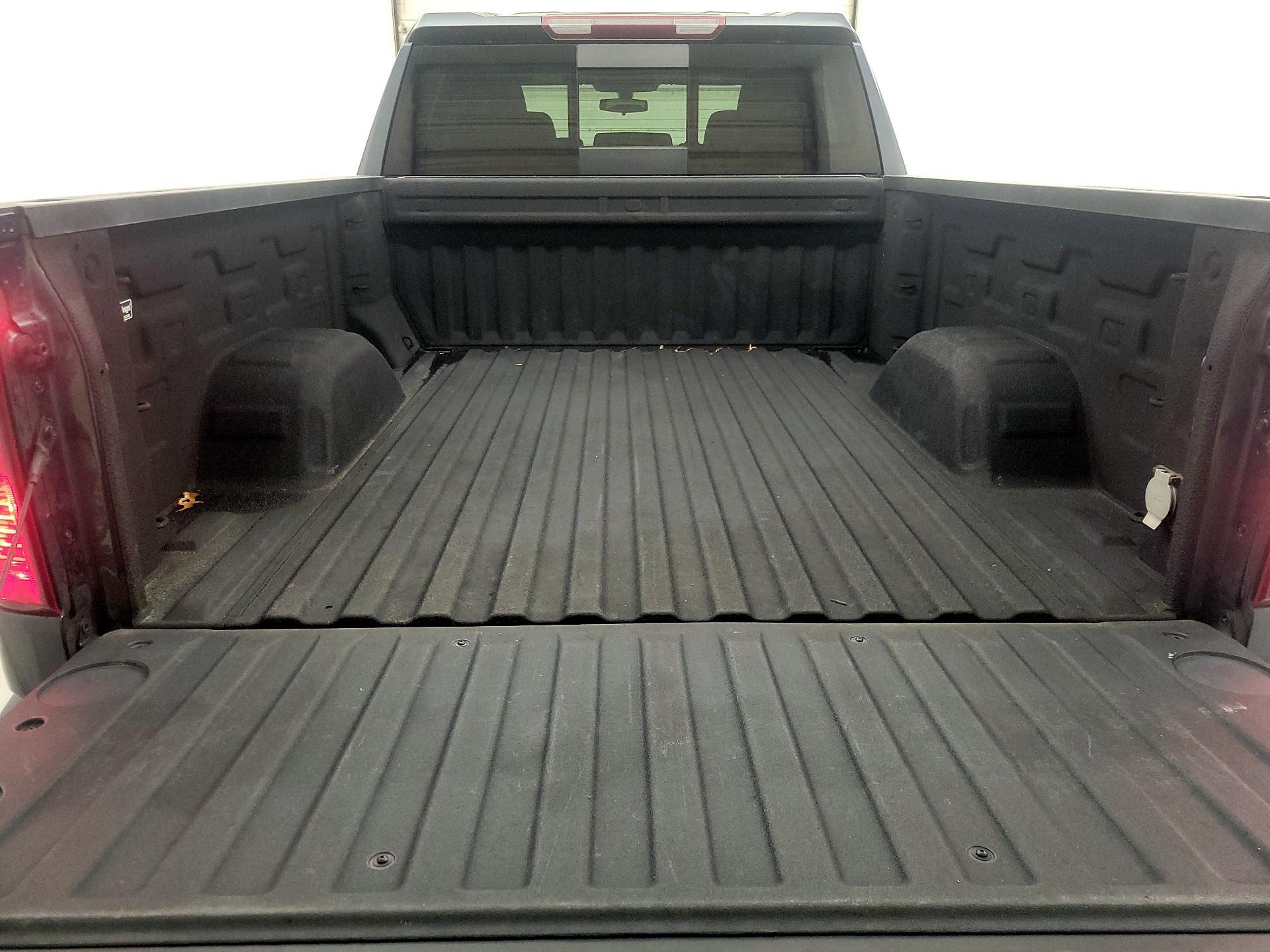 Thumbnail: 2021 Chevrolet Silverado 1500 - 20