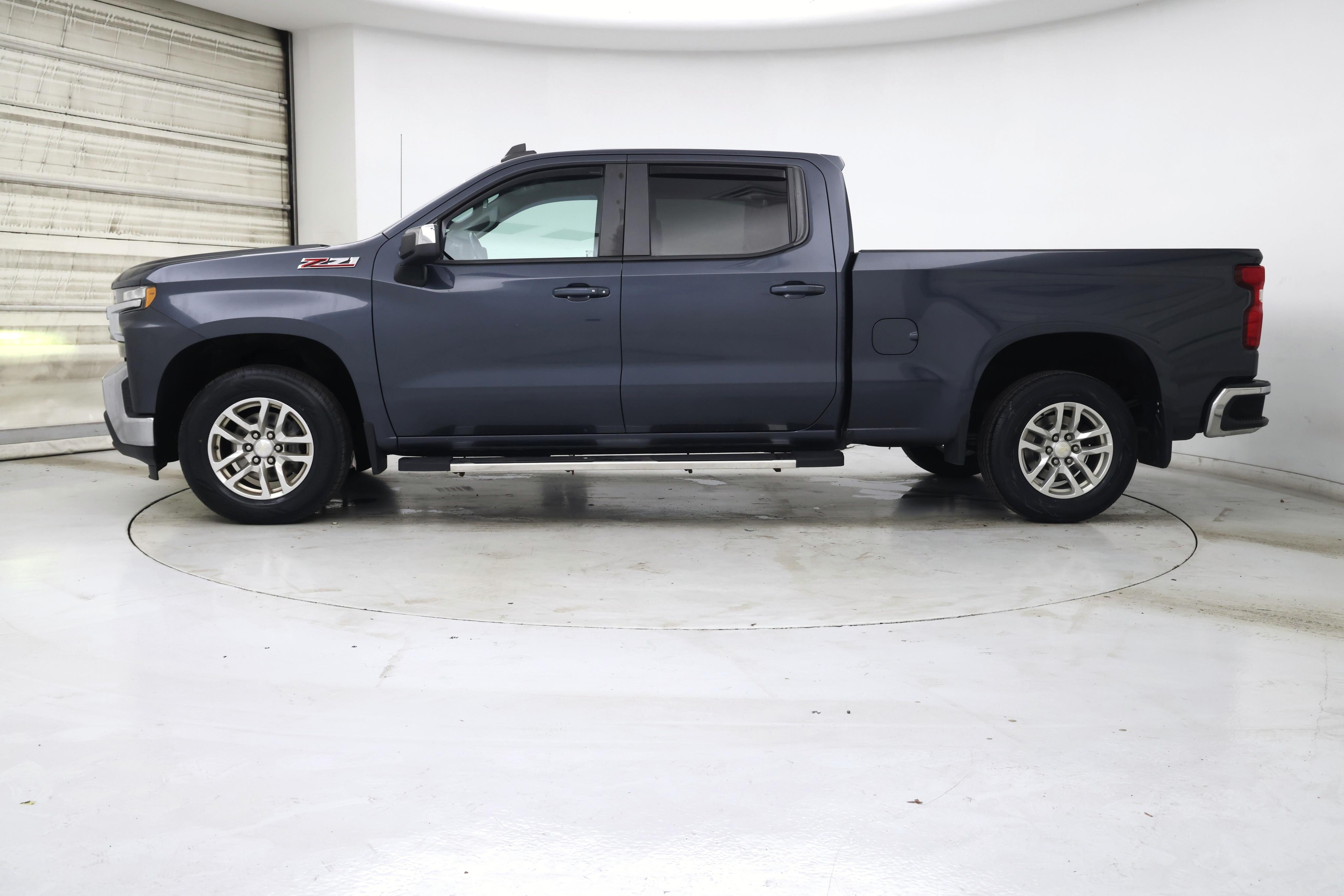 Thumbnail: 2021 Chevrolet Silverado 1500 - 3