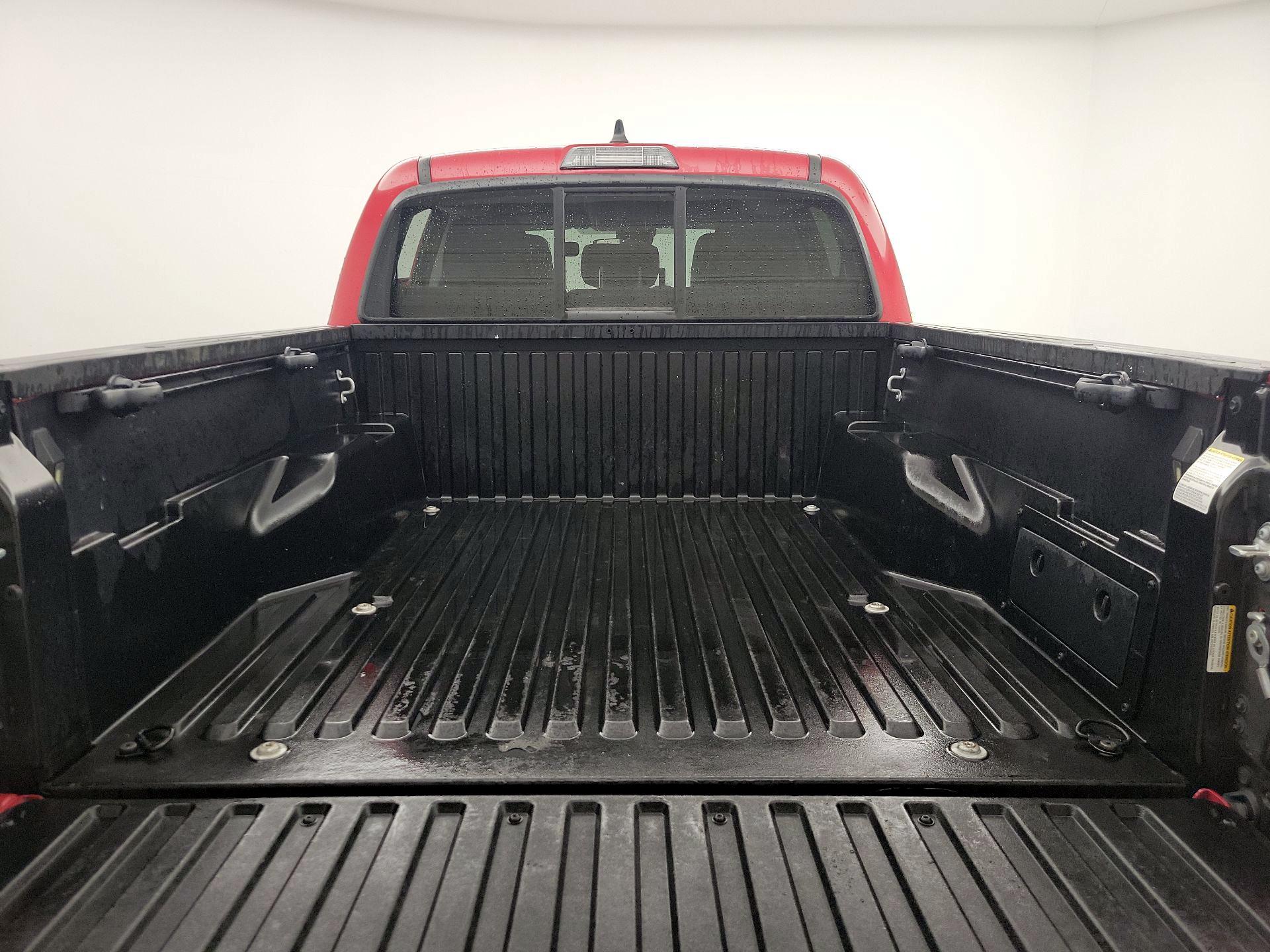 Thumbnail: 2022 Toyota Tacoma - 20