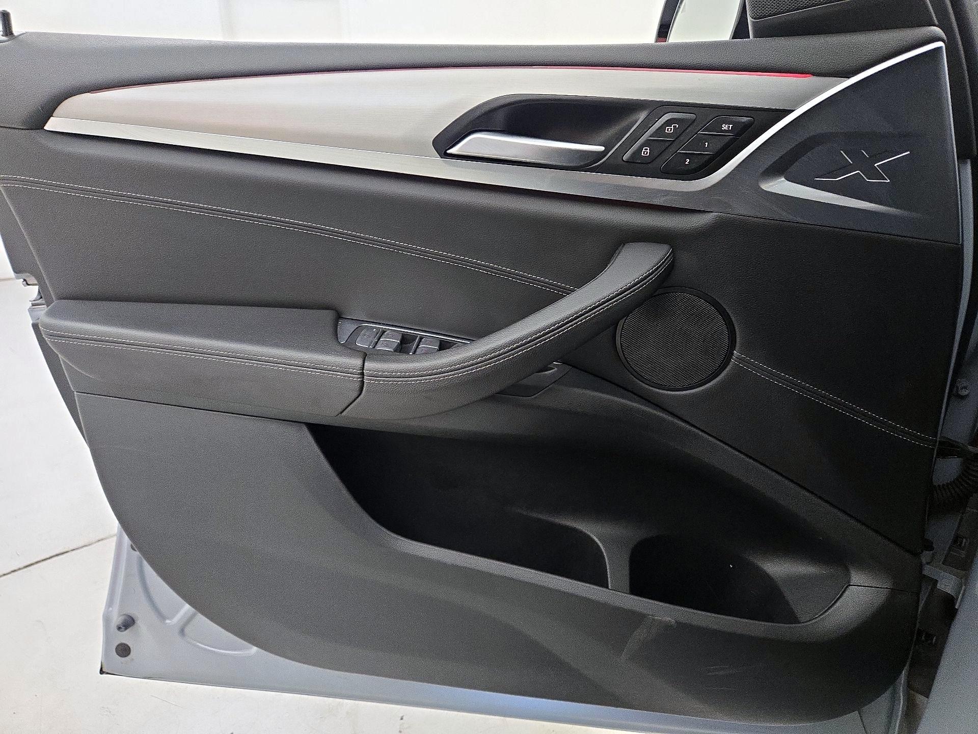 Thumbnail: 2022 BMW X3 - 12