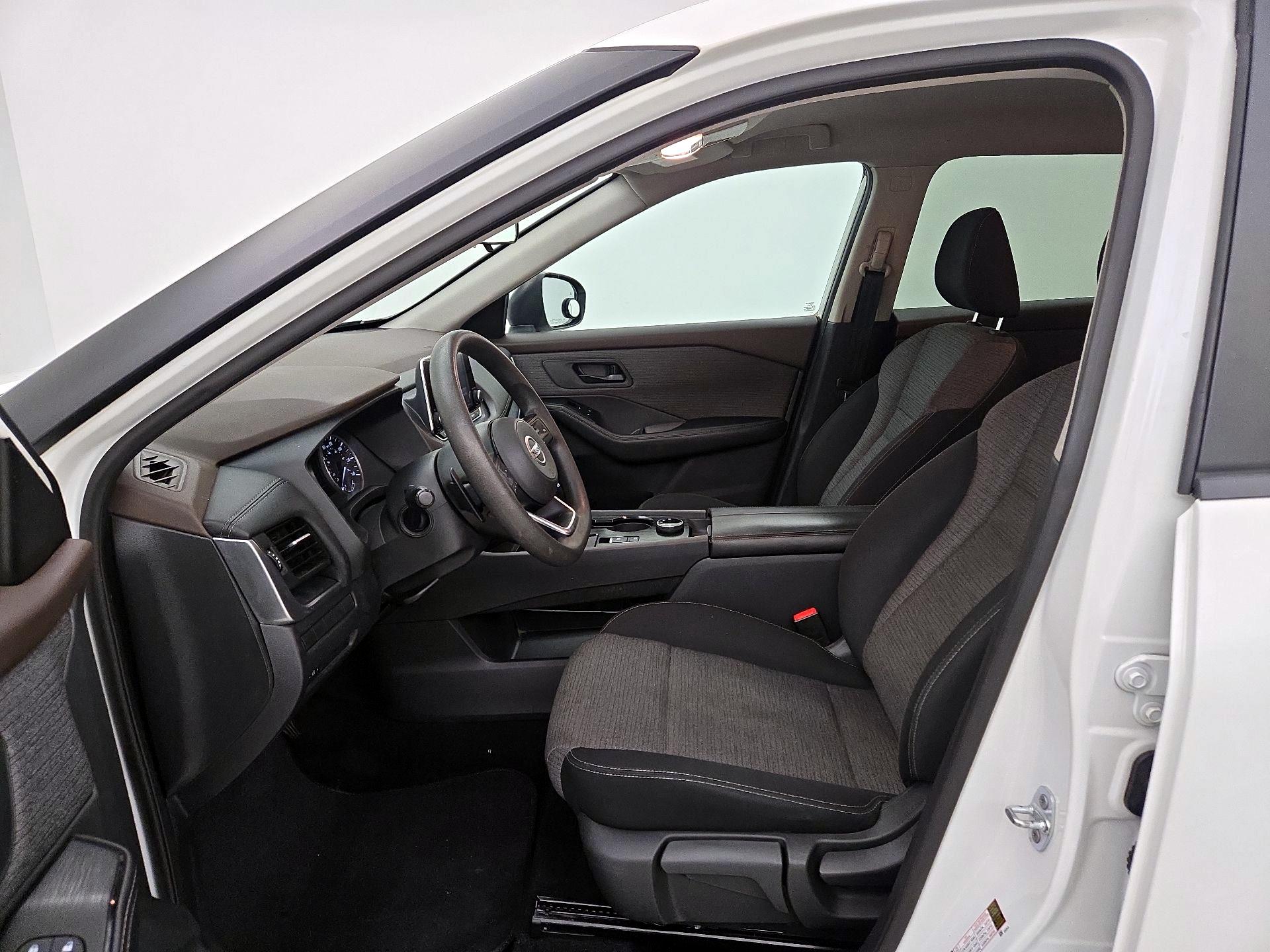 Thumbnail: 2021 Nissan Rogue - 11