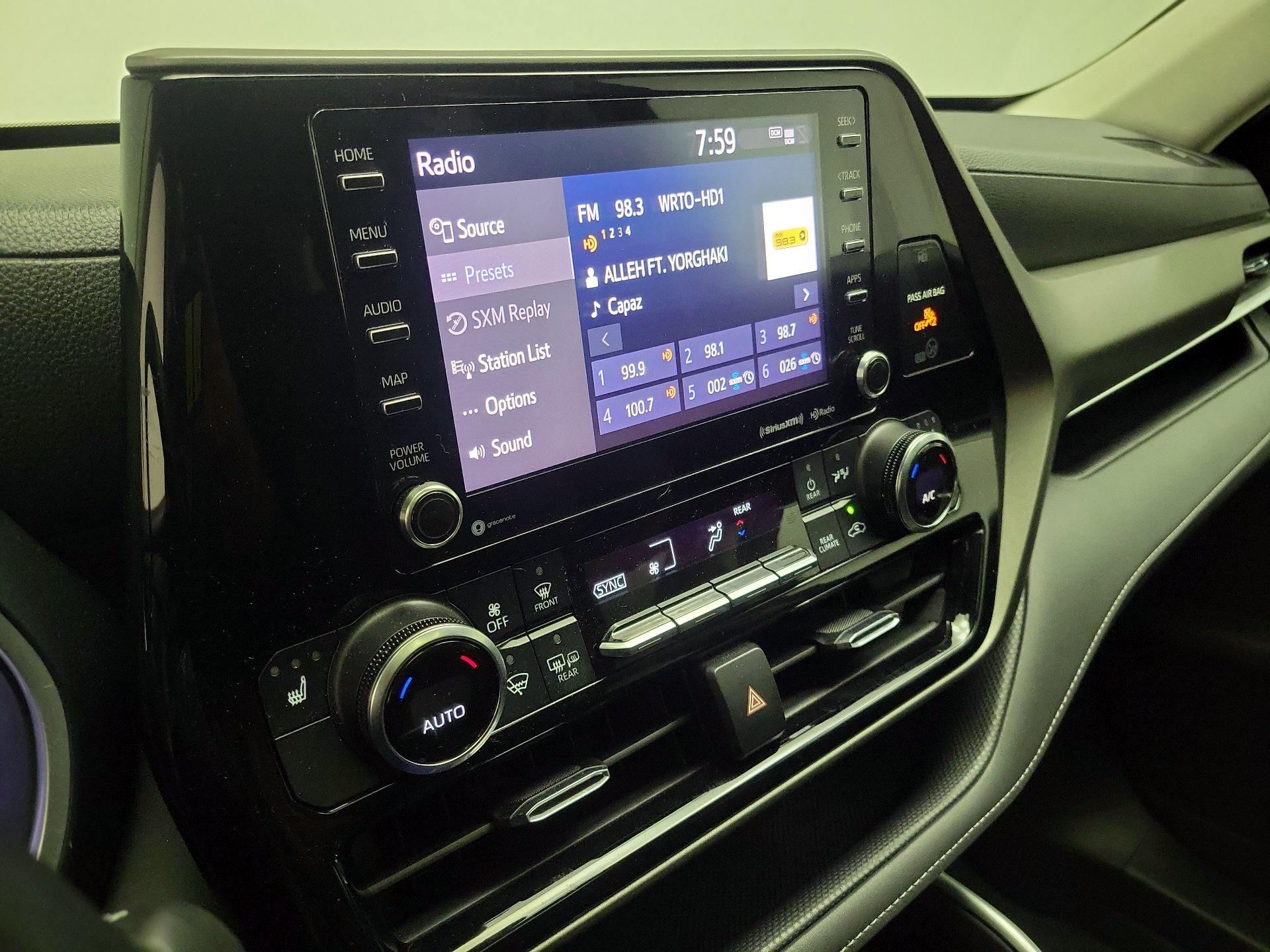 Thumbnail: 2020 Toyota Highlander - 15