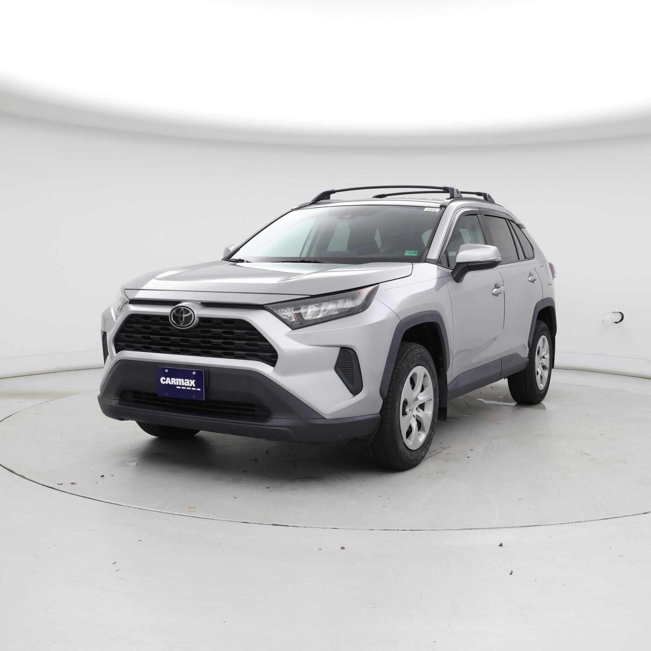 Thumbnail: 2021 Toyota RAV4 - 4