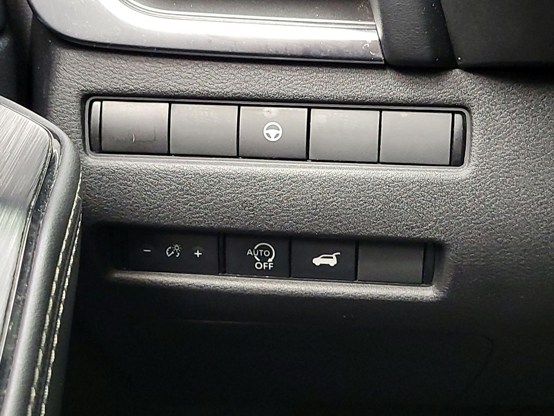 Thumbnail: 2023 Nissan Rogue - 13