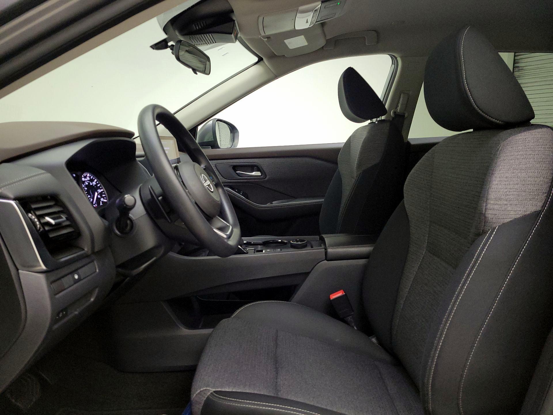 Thumbnail: 2023 Nissan Rogue - 11