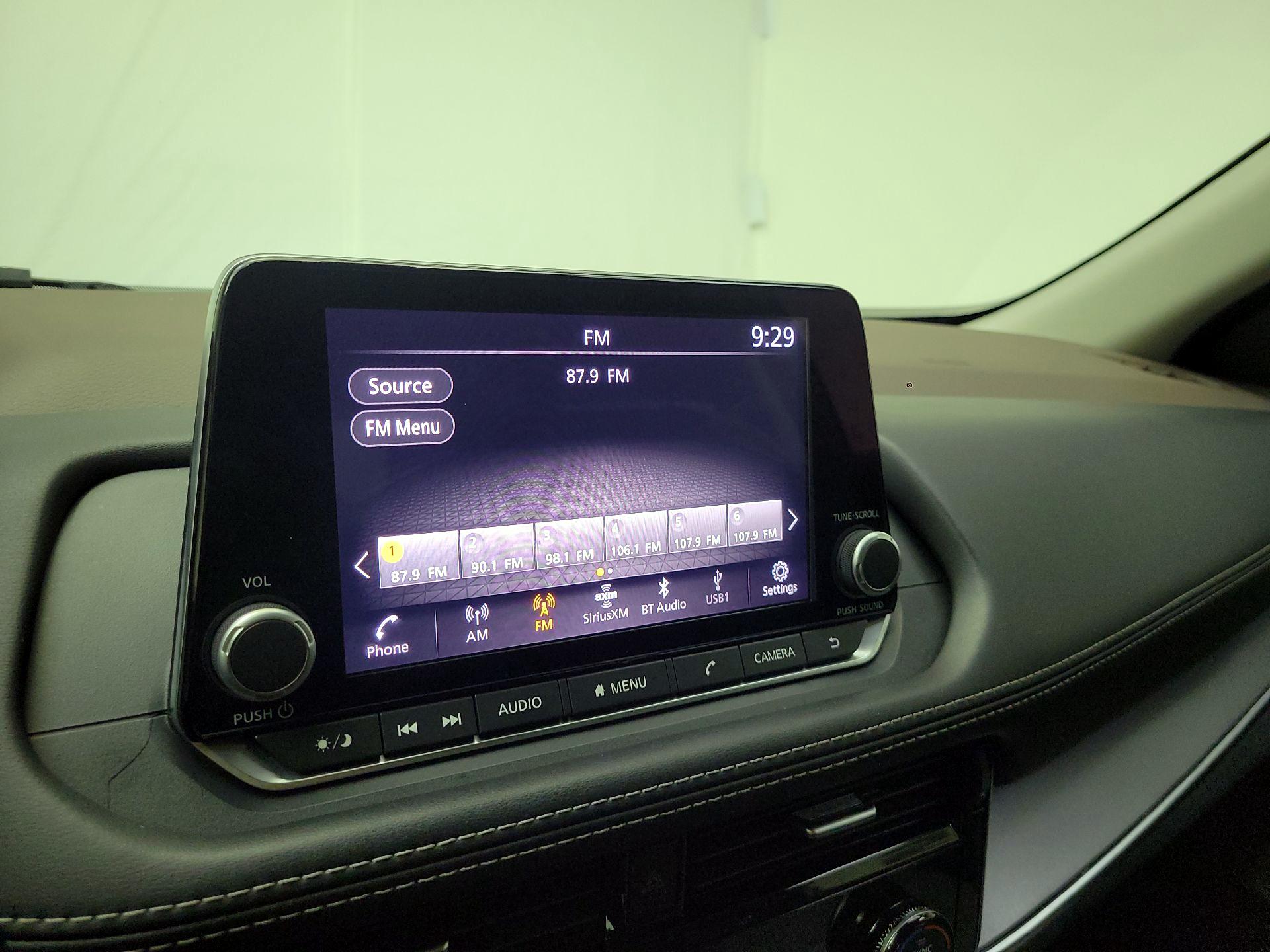 Thumbnail: 2023 Nissan Rogue - 15