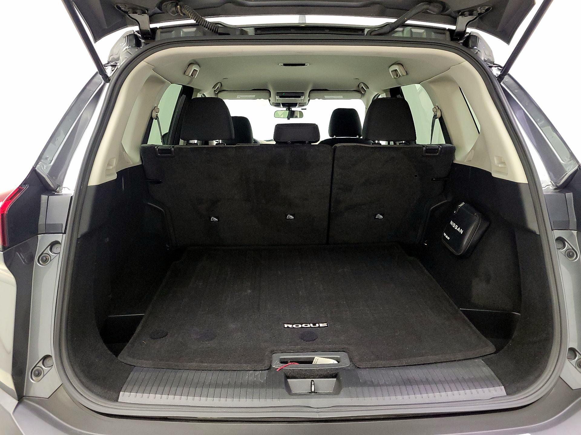 Thumbnail: 2023 Nissan Rogue - 20
