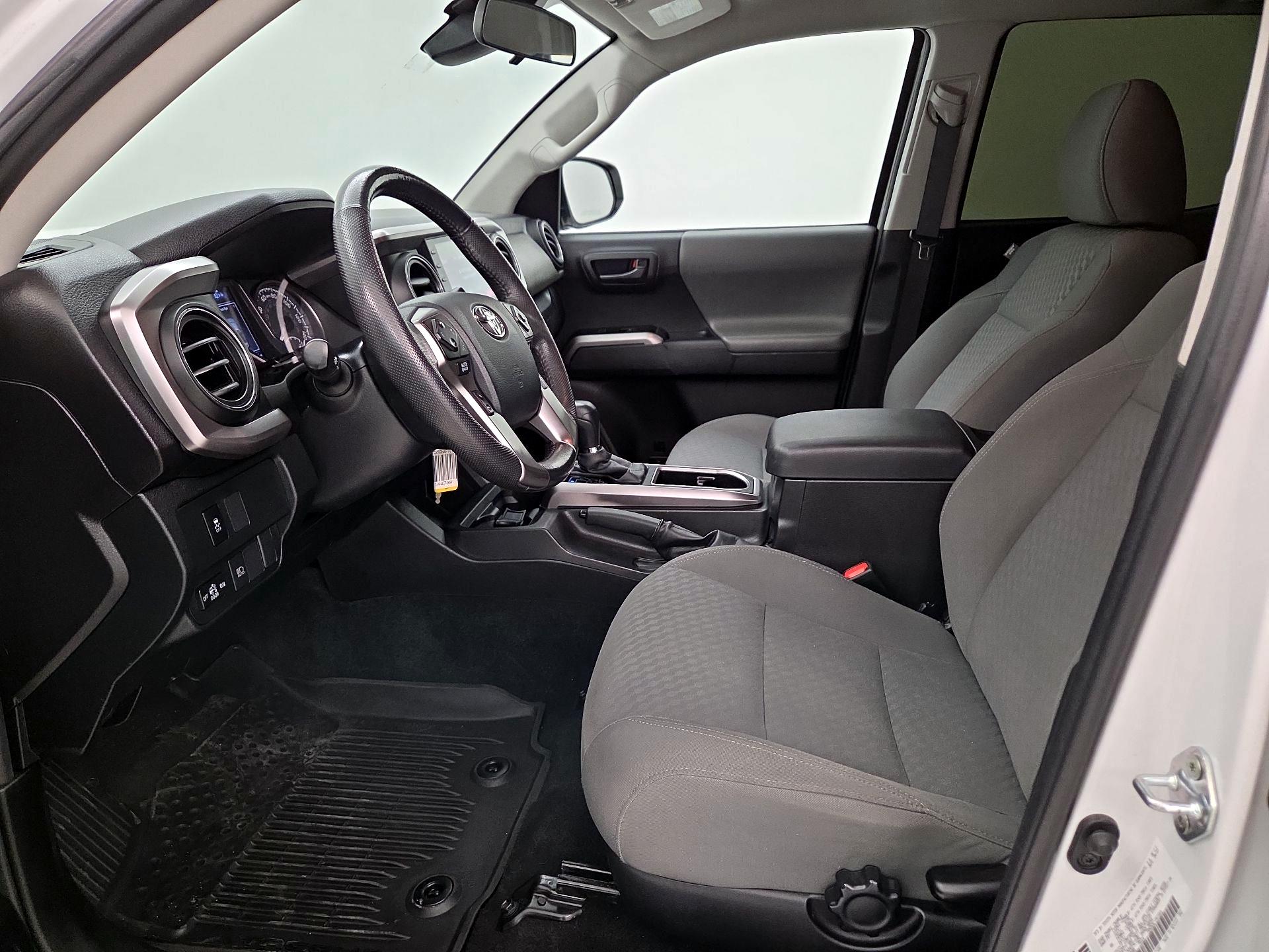 Thumbnail: 2023 Toyota Tacoma - 11