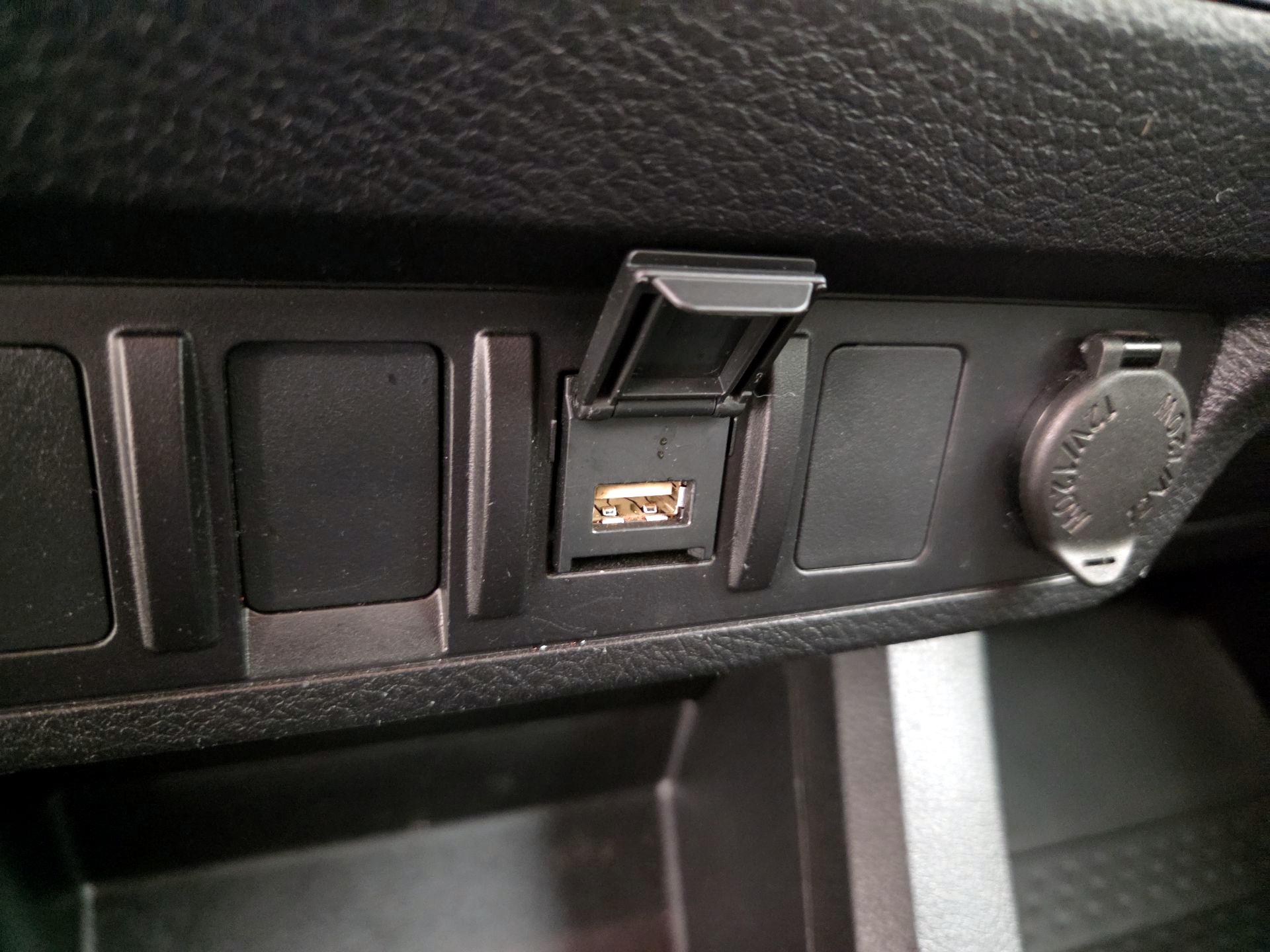 Thumbnail: 2023 Toyota Tacoma - 18