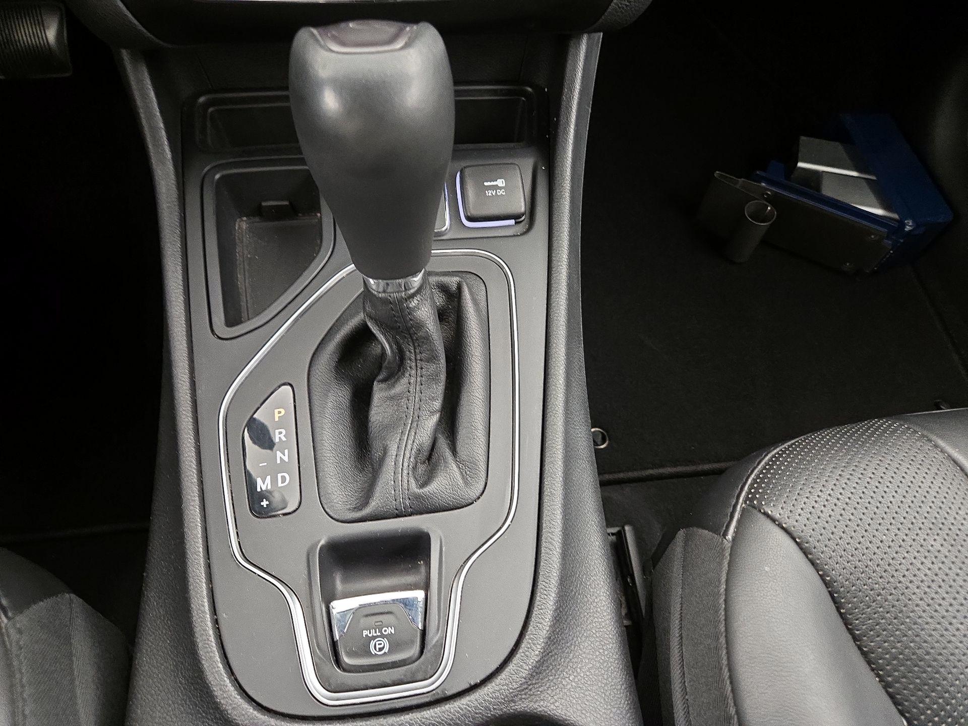 Thumbnail: 2020 Jeep Cherokee - 17