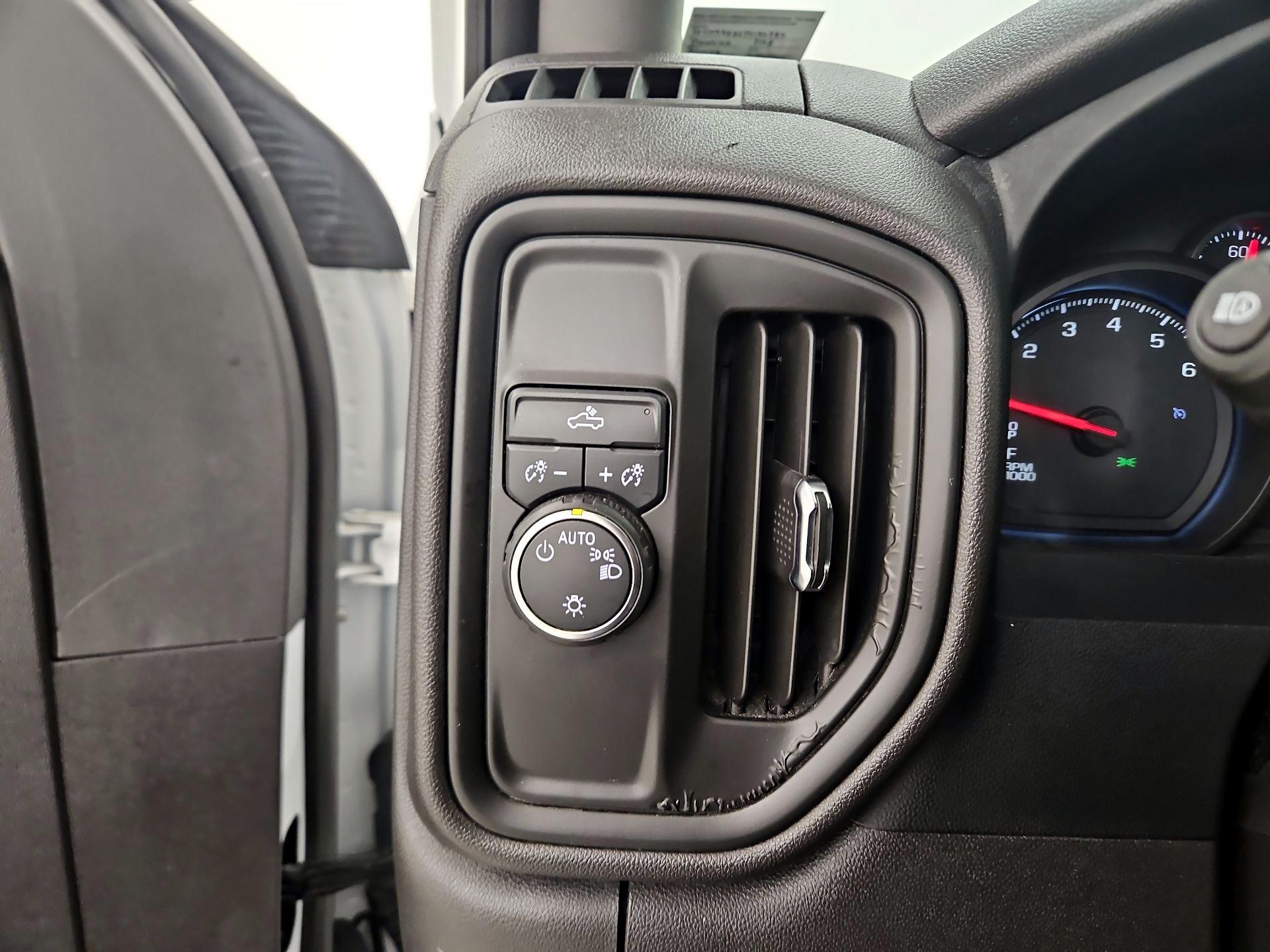 Thumbnail: 2023 Chevrolet Silverado 1500 - 13