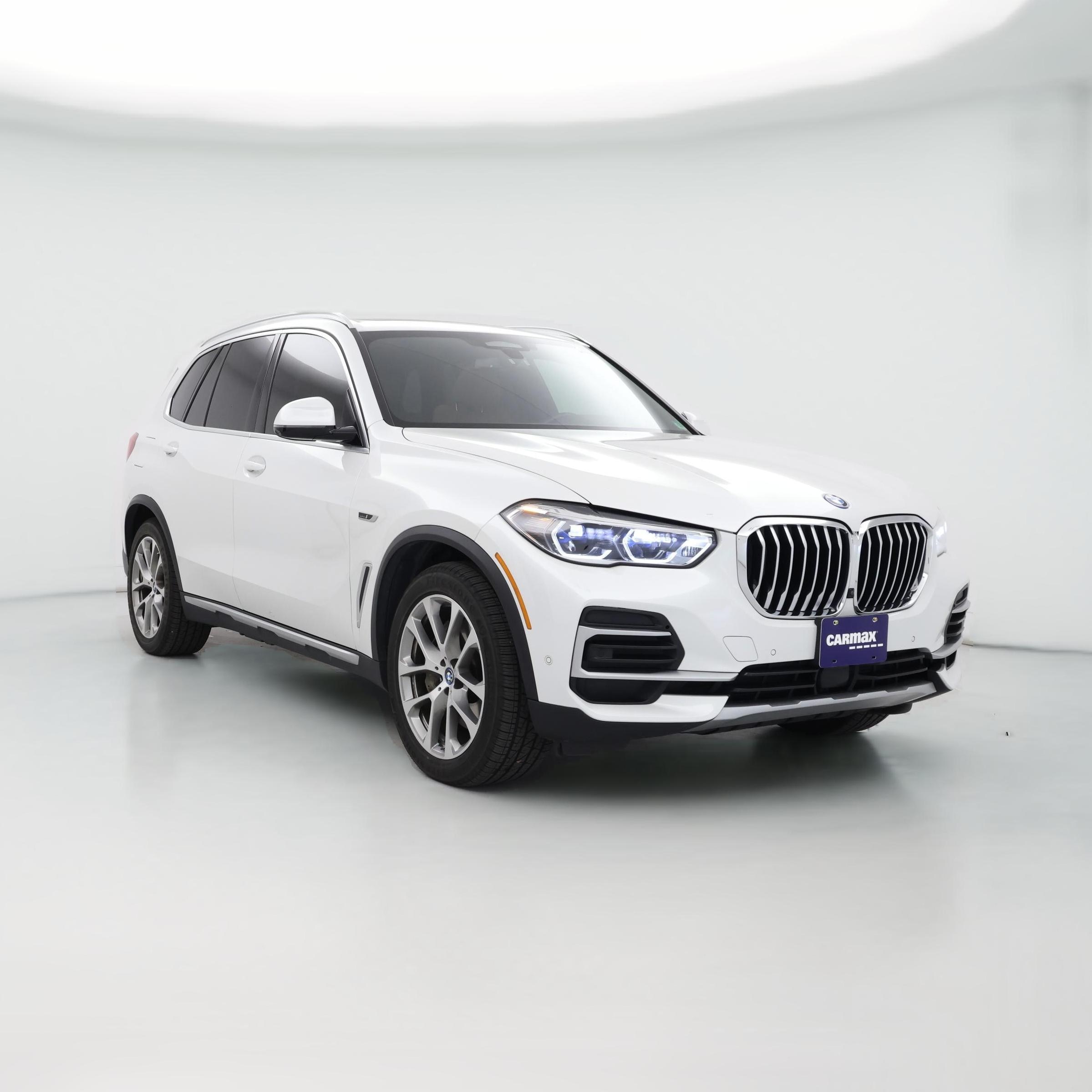 Thumbnail: 2023 BMW X5 - 1