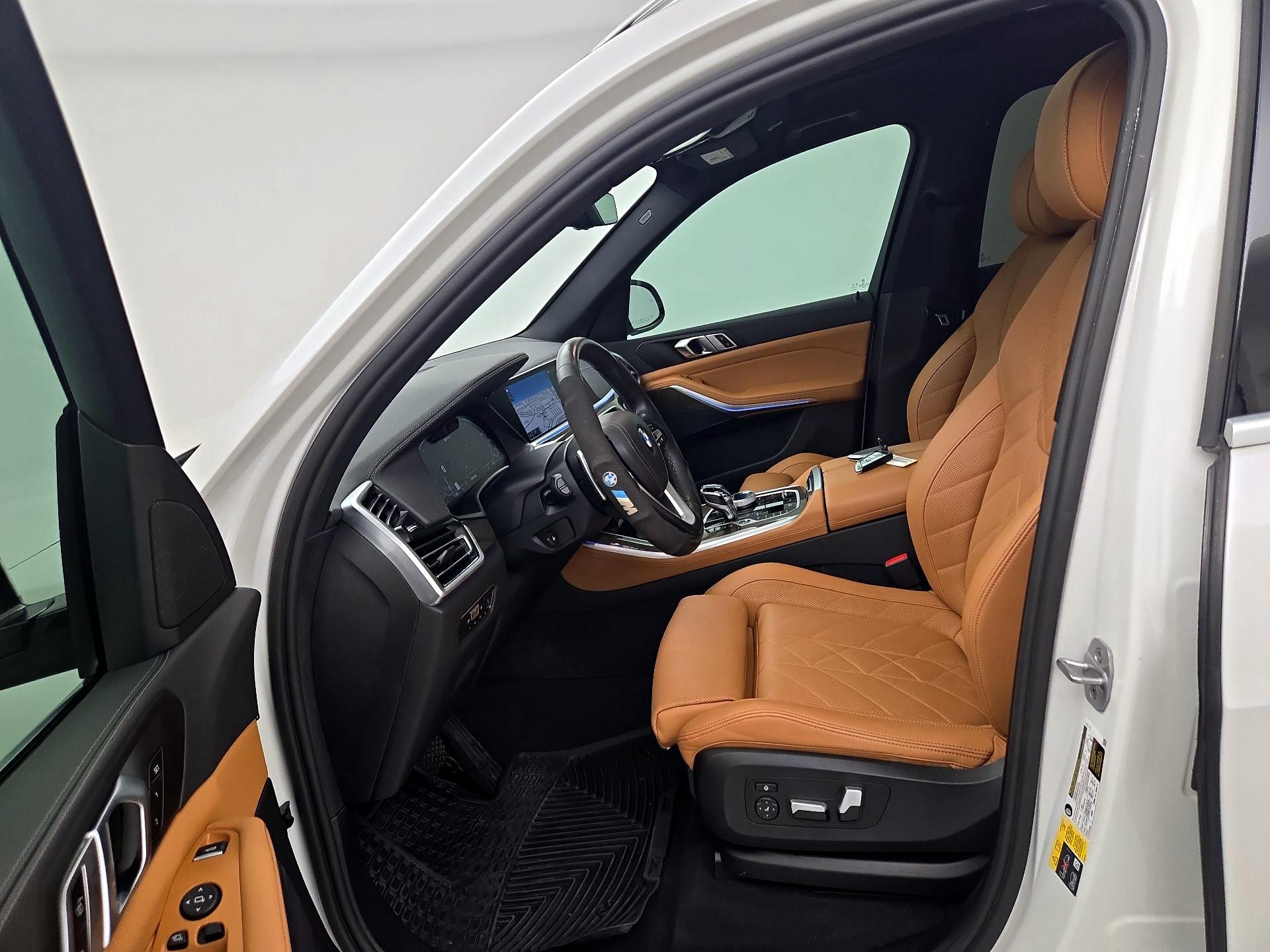 Thumbnail: 2023 BMW X5 - 11