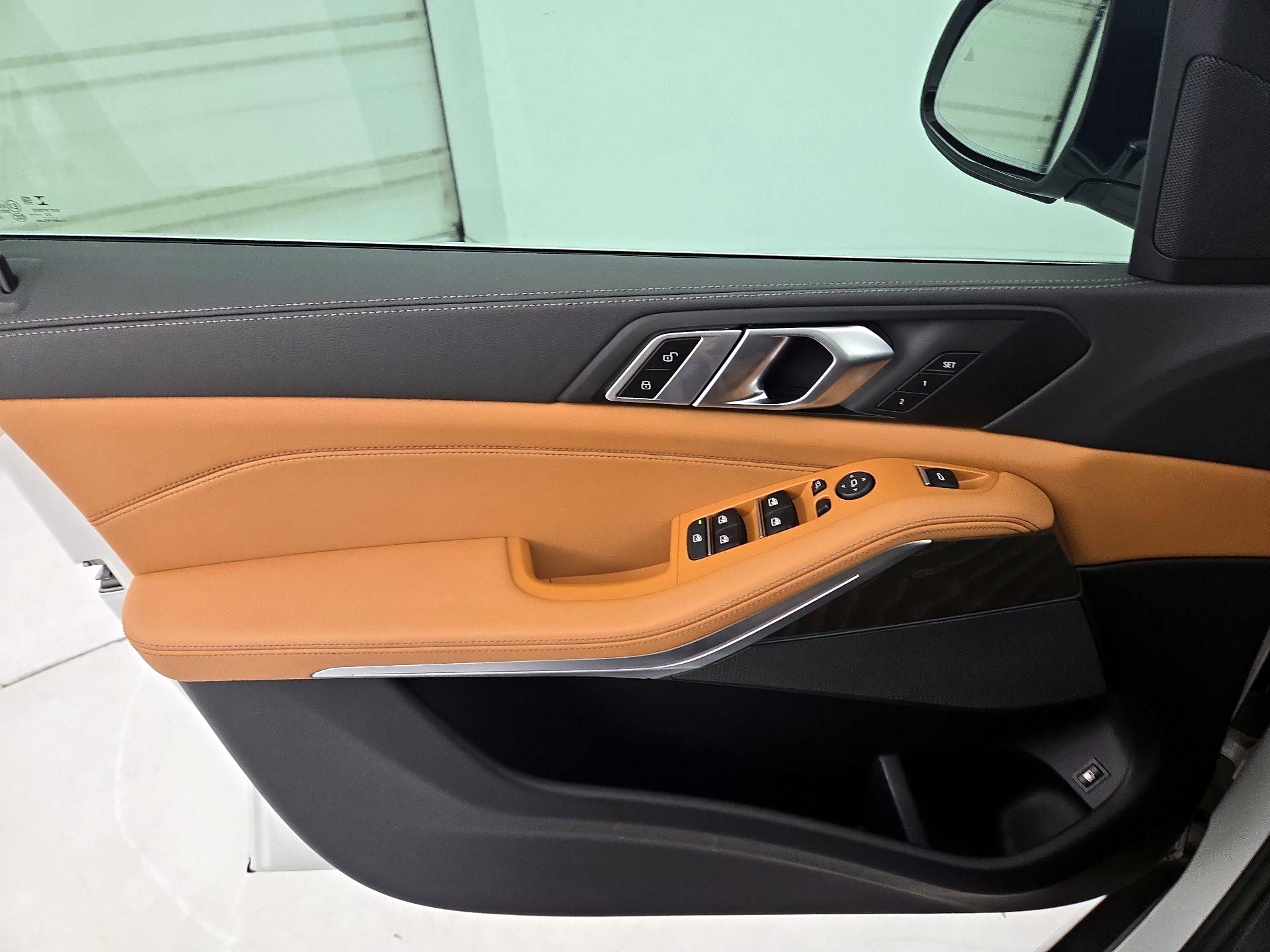 Thumbnail: 2023 BMW X5 - 12