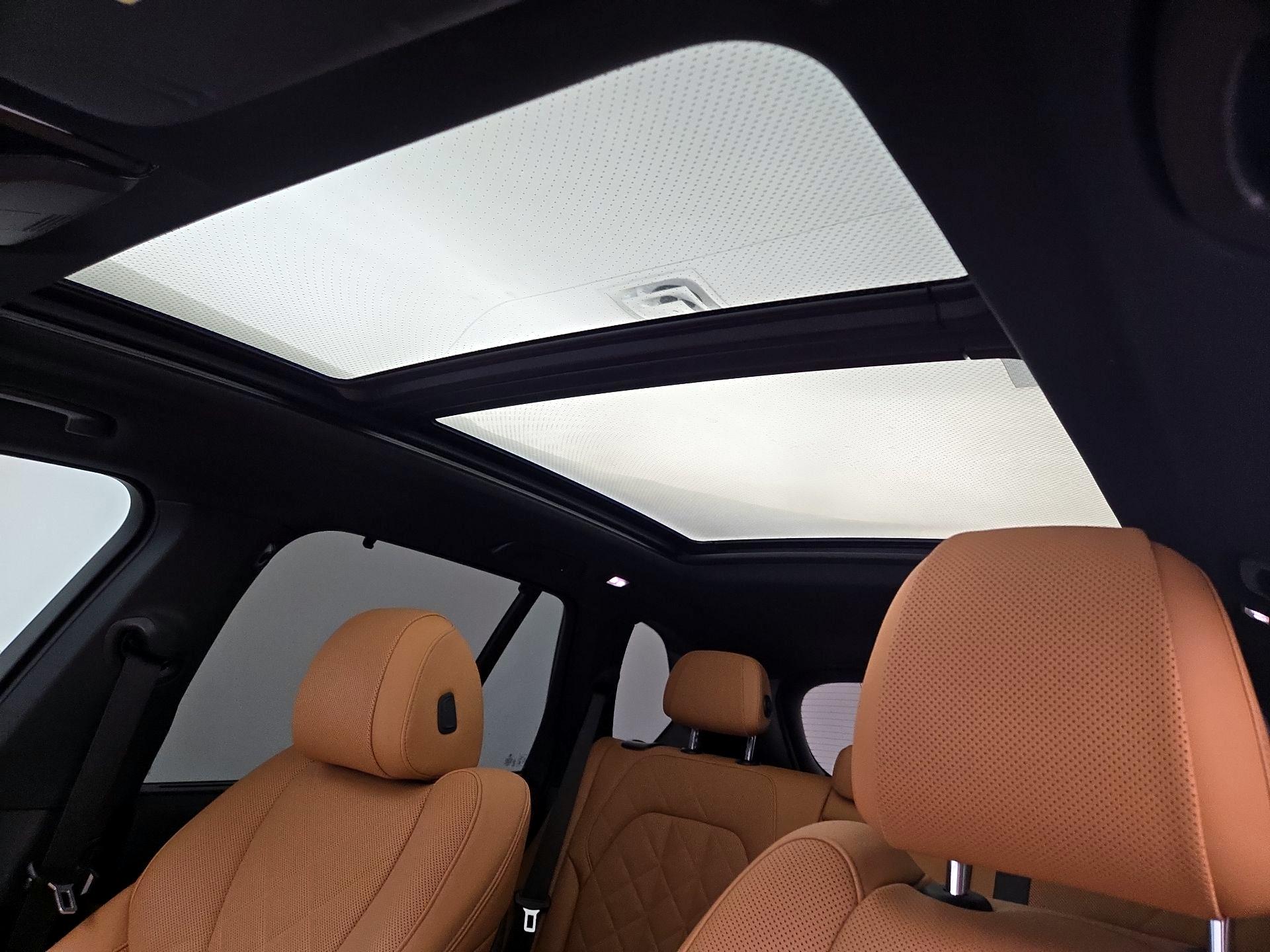 Thumbnail: 2023 BMW X5 - 20