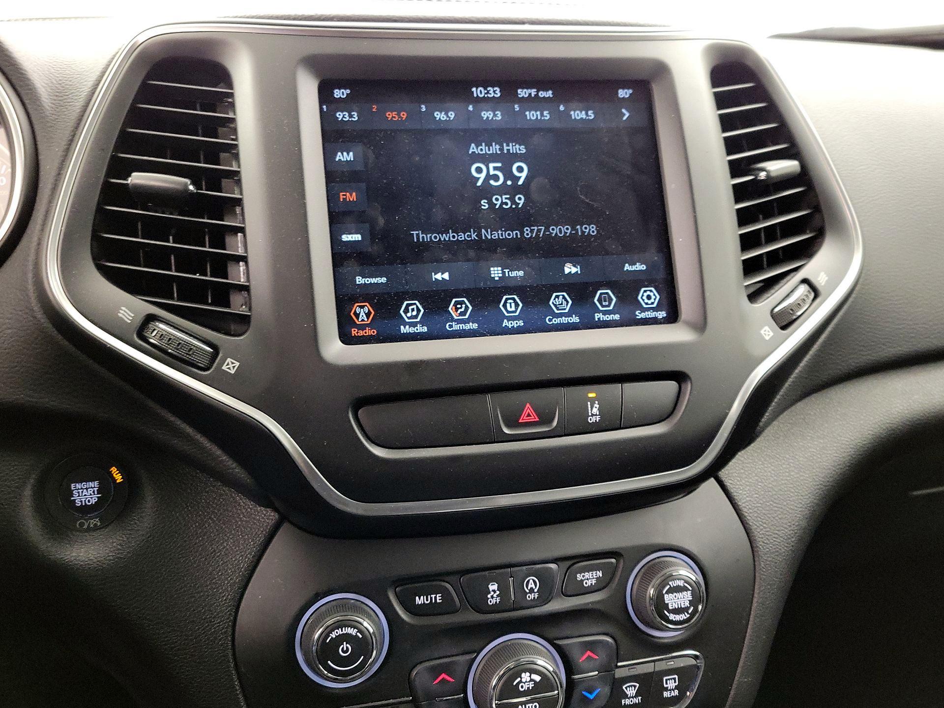 Thumbnail: 2022 Jeep Cherokee - 15