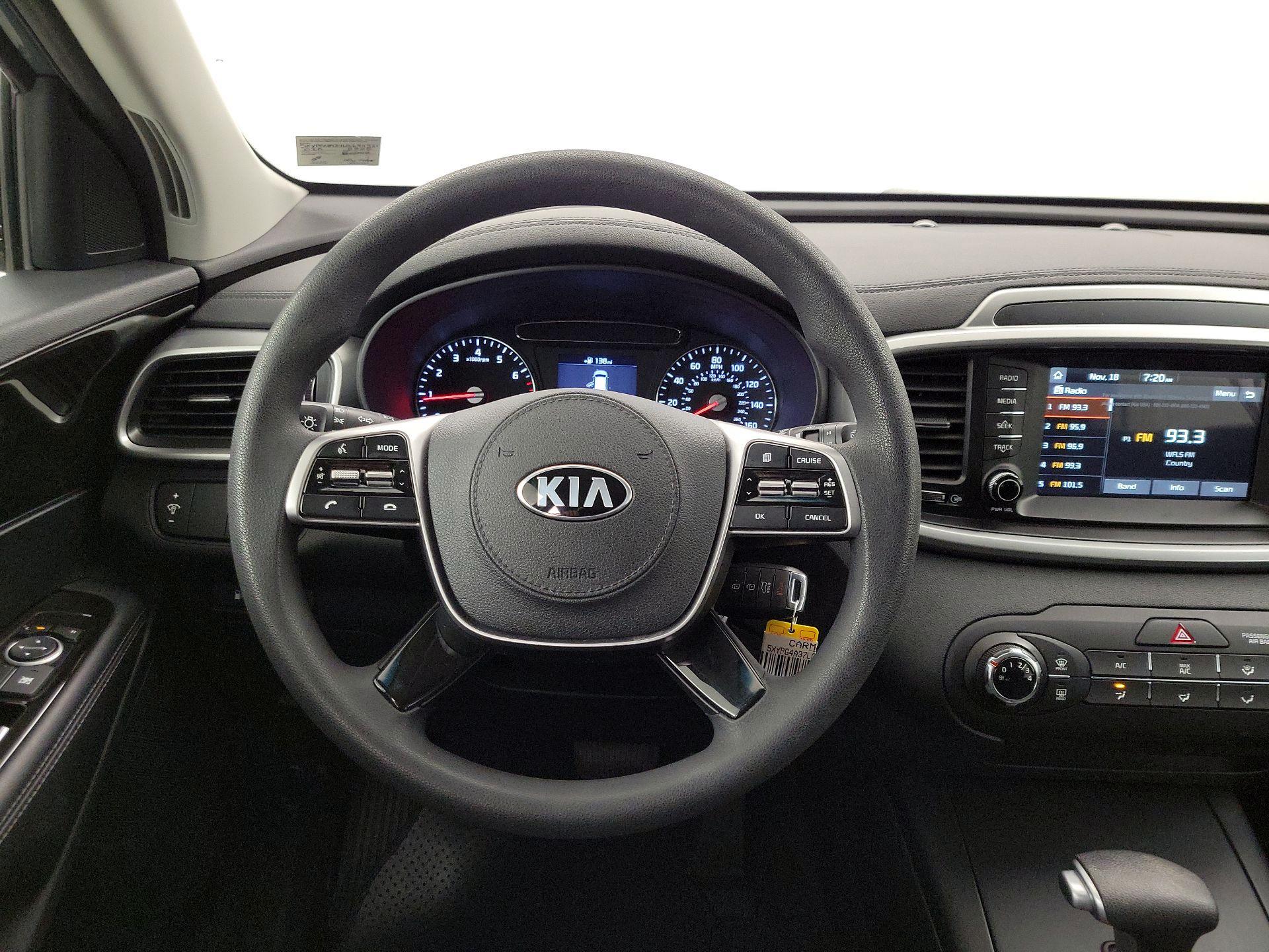 Thumbnail: 2020 Kia Sorento - 10