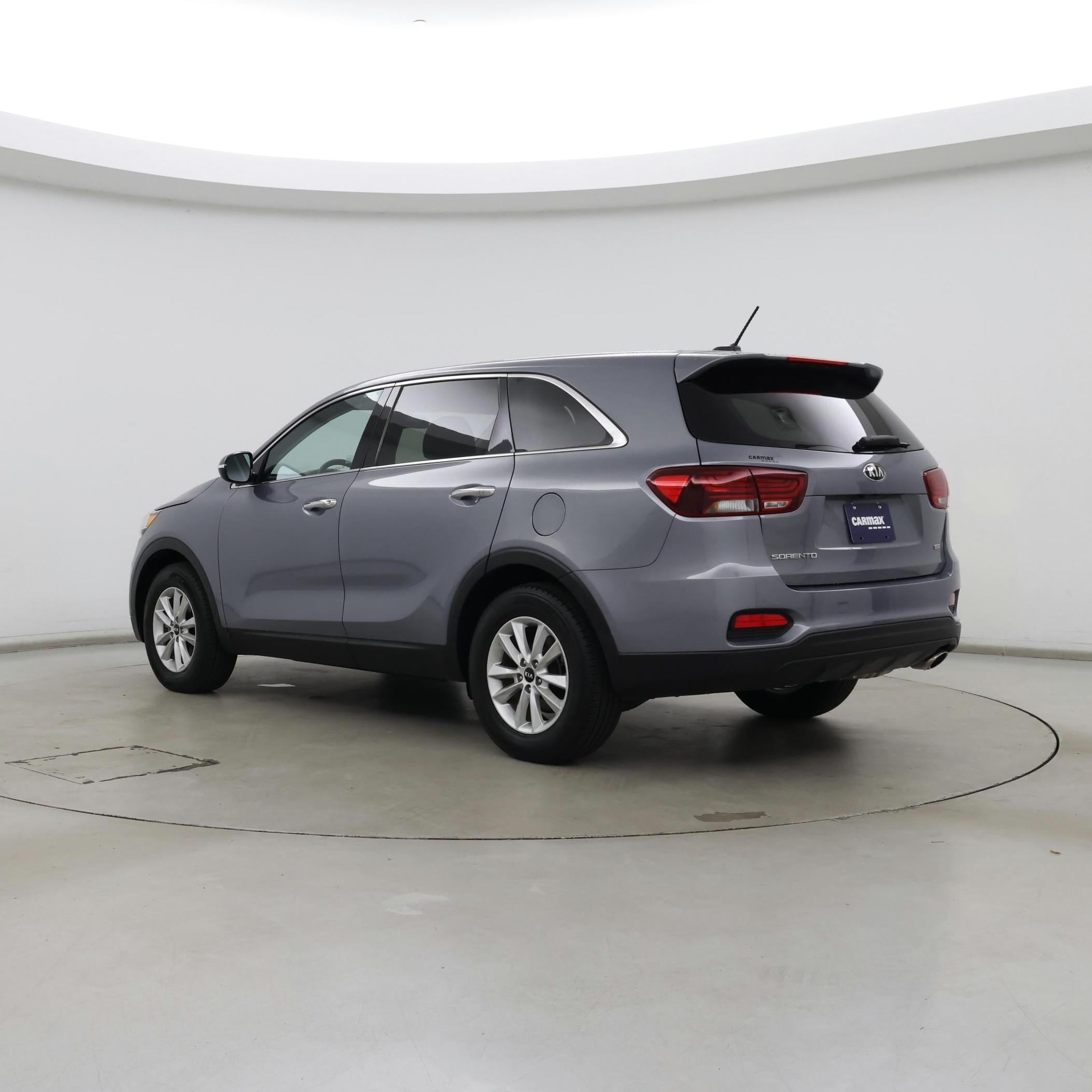 Thumbnail: 2020 Kia Sorento - 2