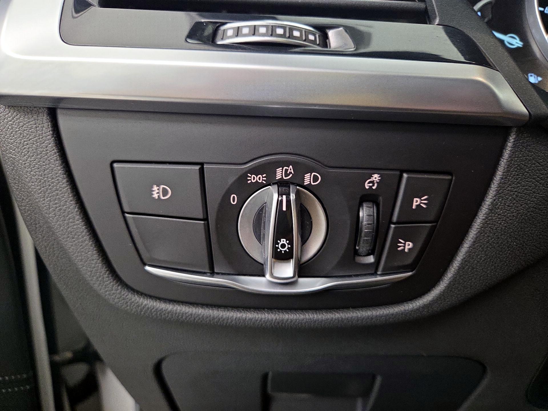 Thumbnail: 2019 BMW X3 - 13