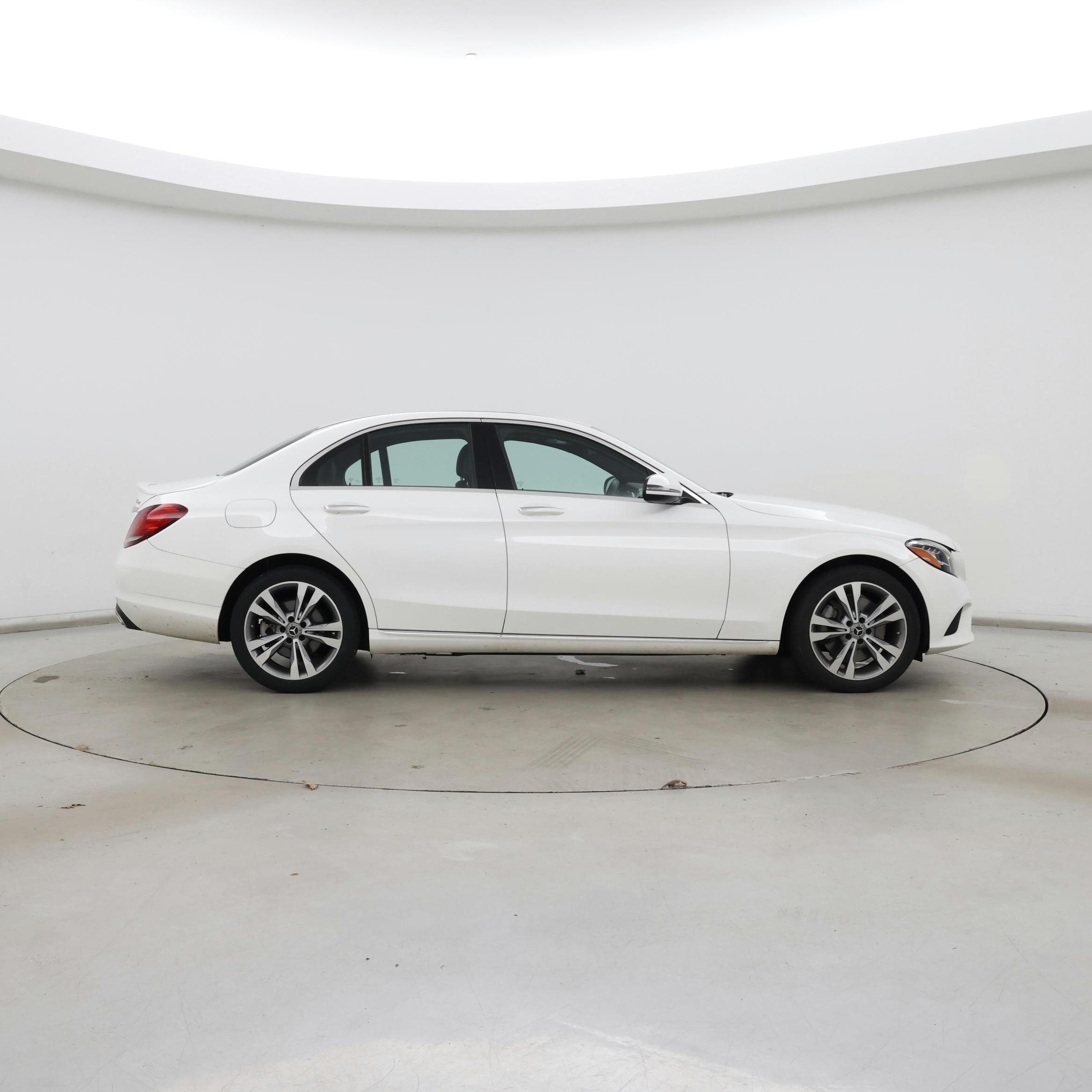 Thumbnail: 2019 Mercedes-Benz C-Class - 7