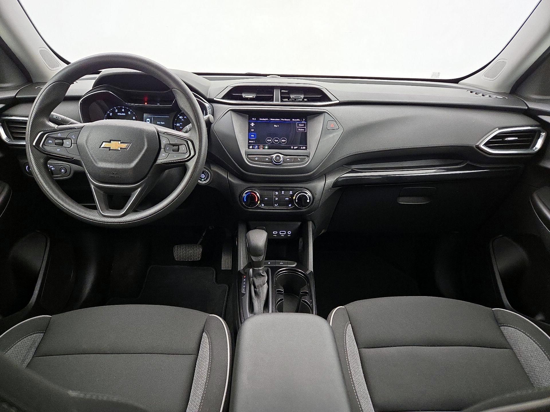 Thumbnail: 2022 Chevrolet TrailBlazer - 9