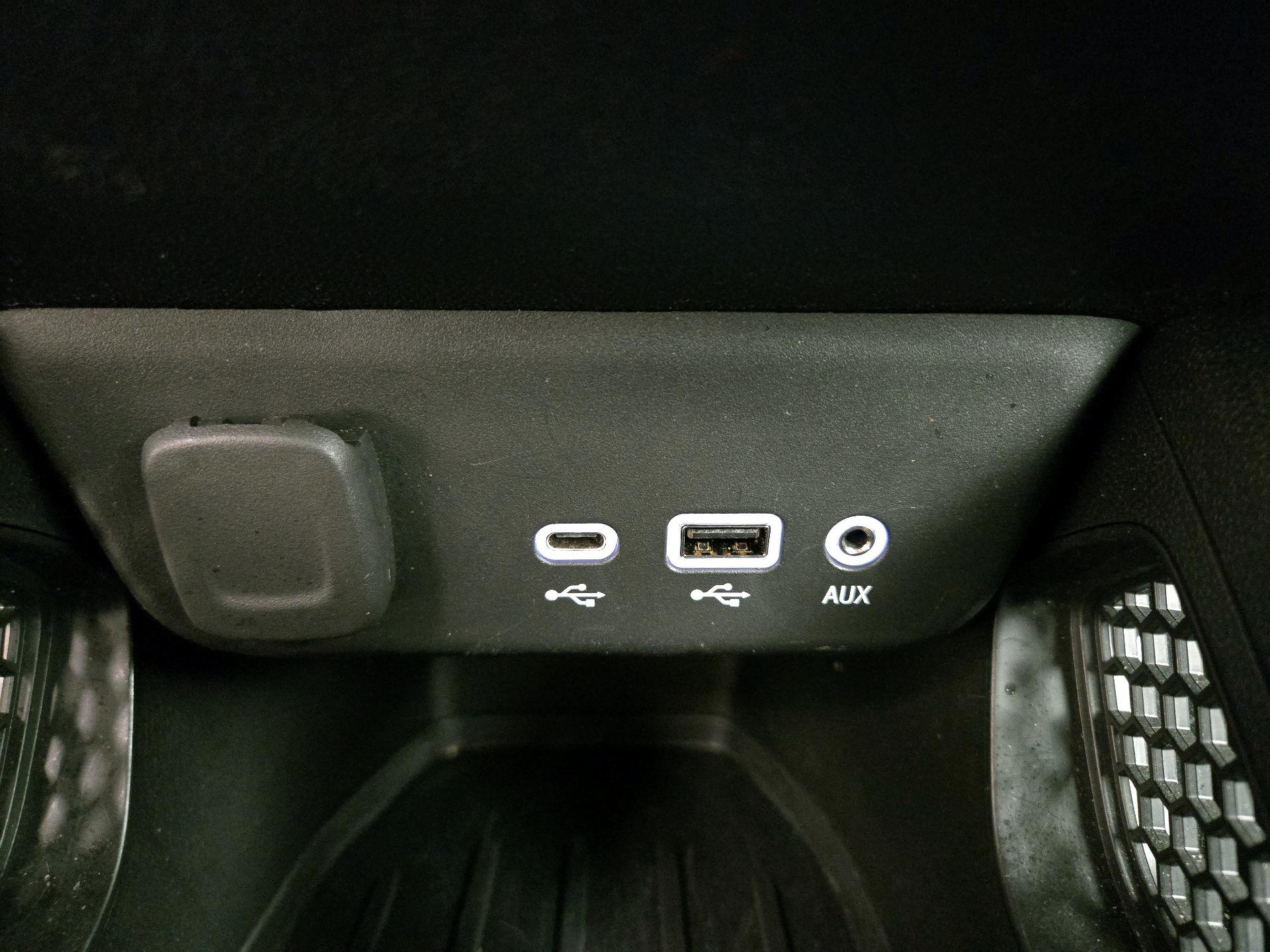 Thumbnail: 2022 Chevrolet TrailBlazer - 18