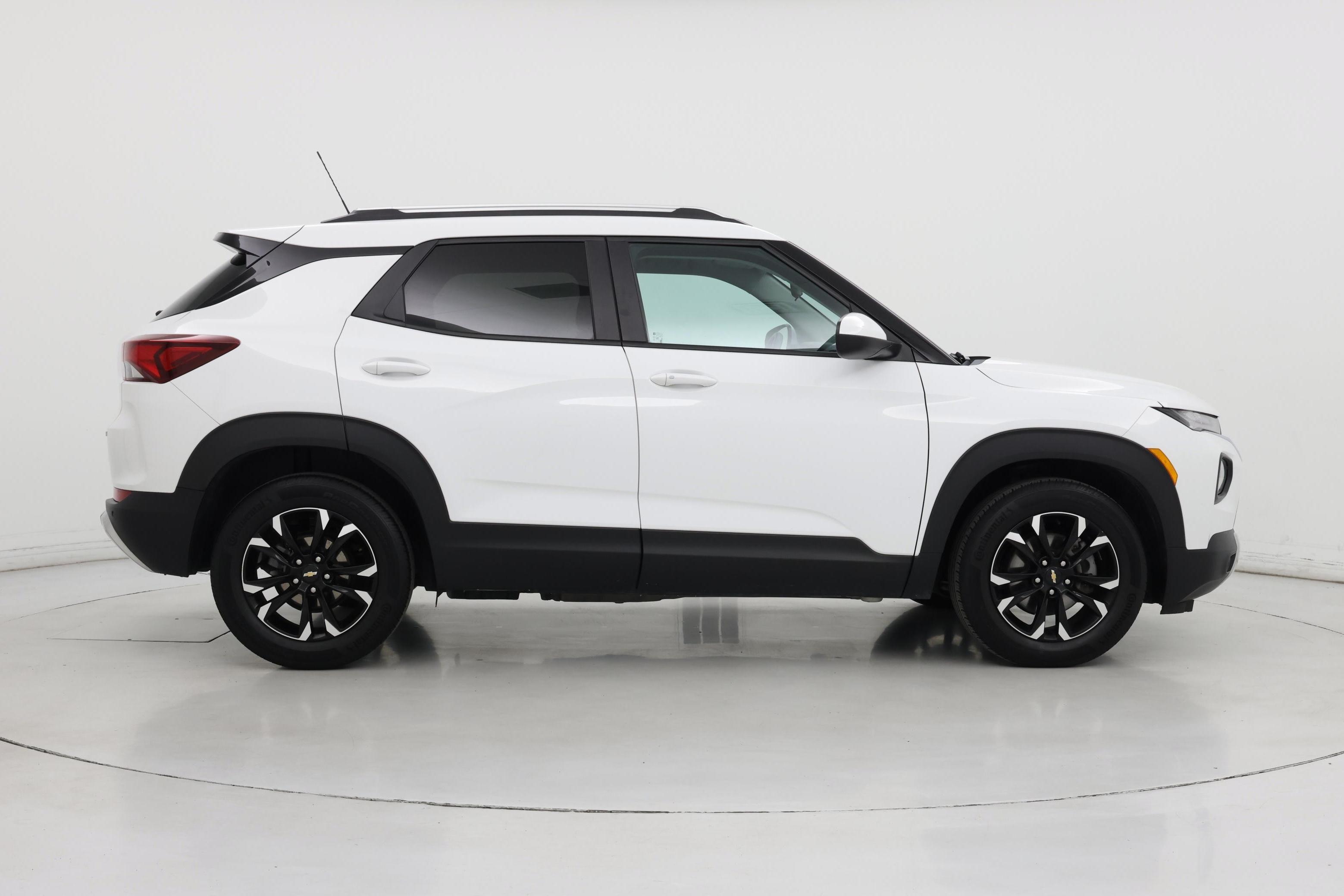 Thumbnail: 2022 Chevrolet TrailBlazer - 7