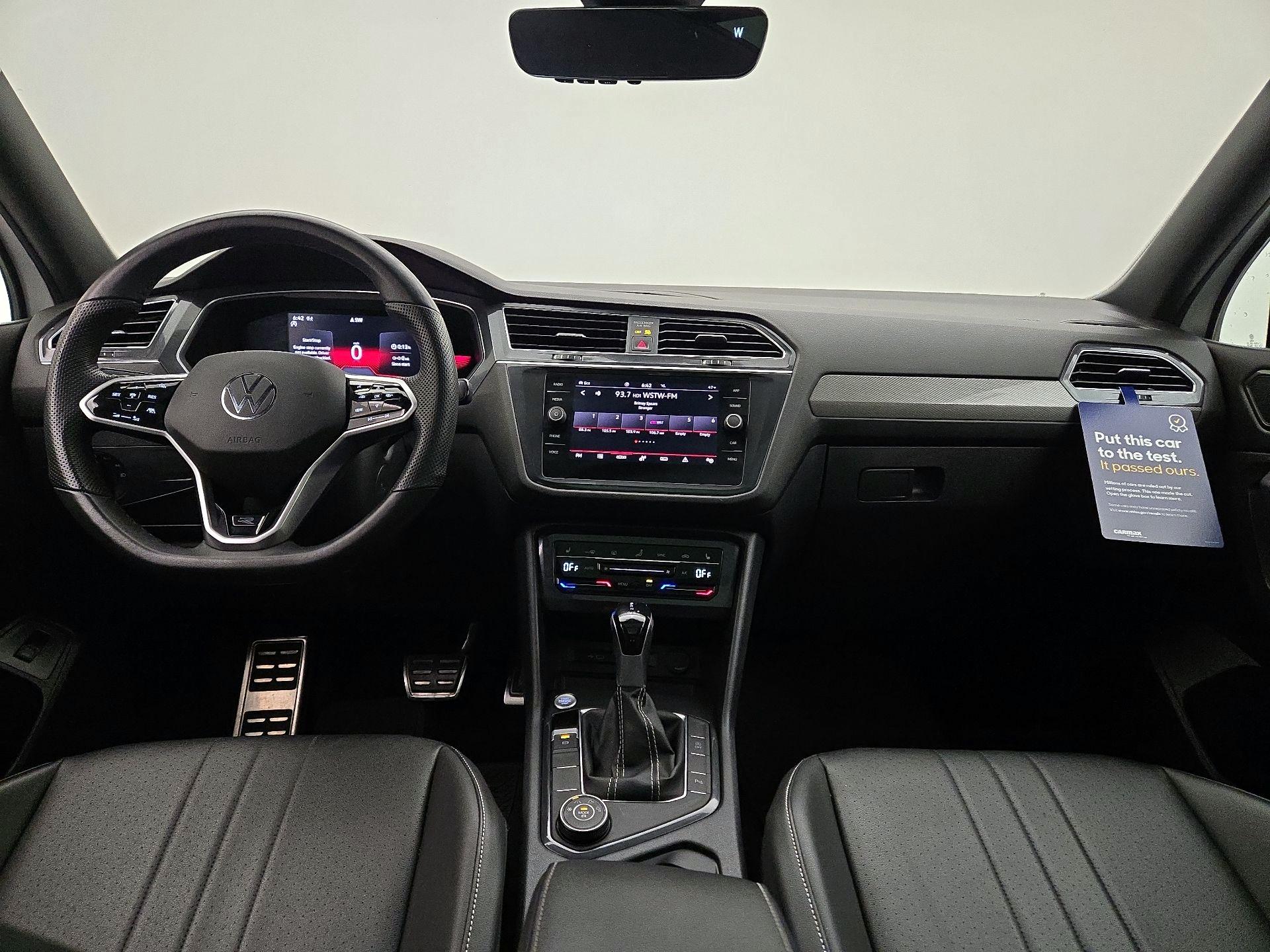 Thumbnail: 2022 Volkswagen Tiguan - 9