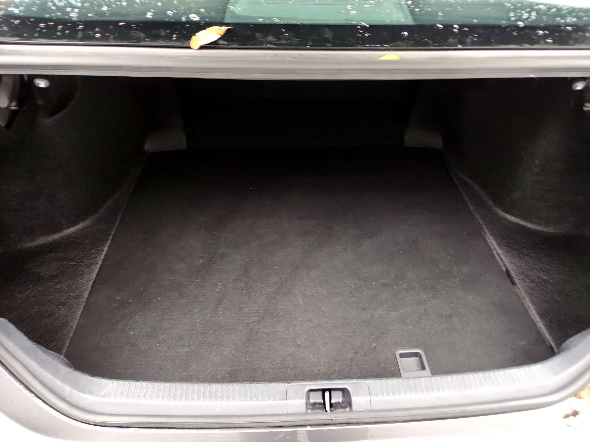 Thumbnail: 2023 Toyota Camry - 20