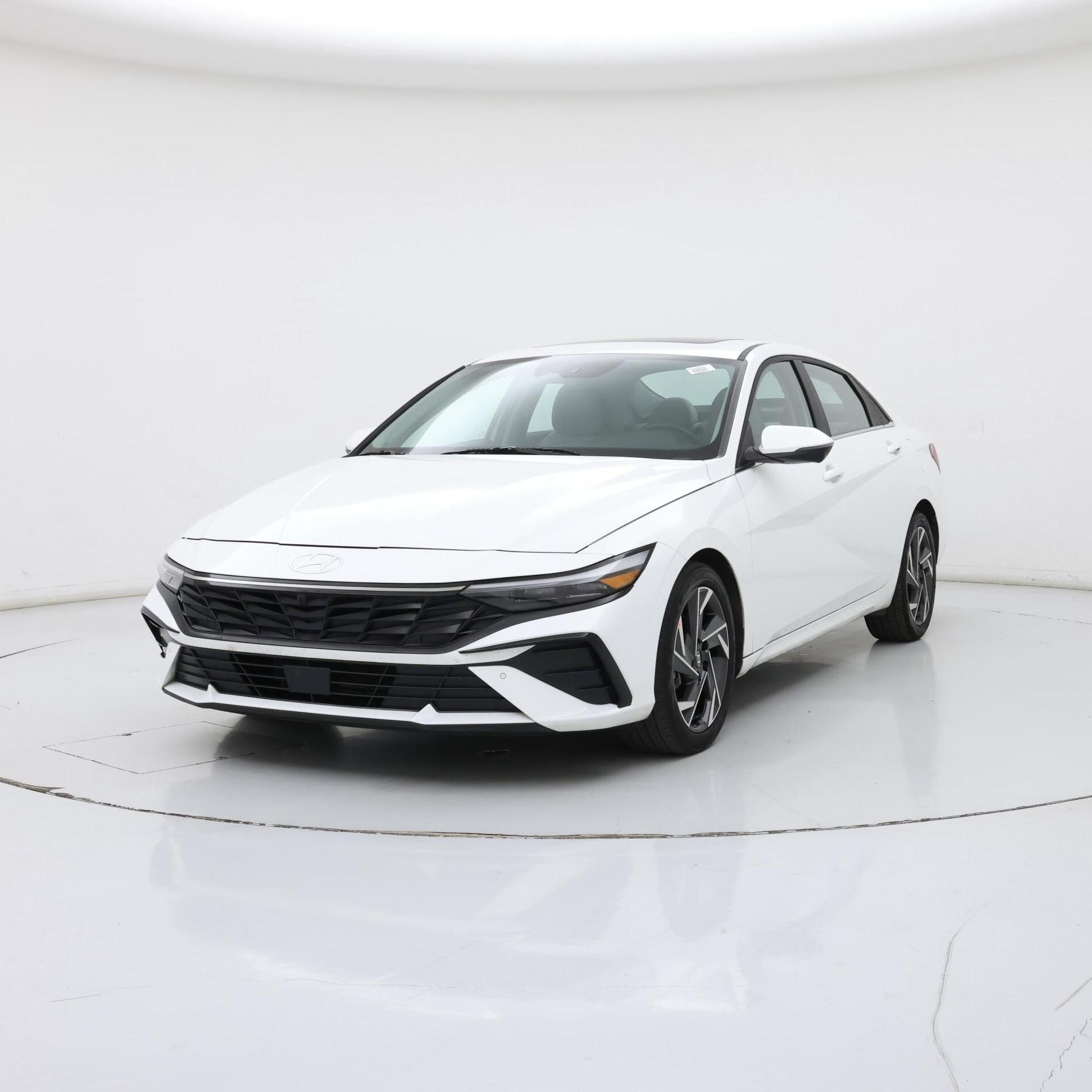 Thumbnail: 2024 Hyundai Elantra - 4