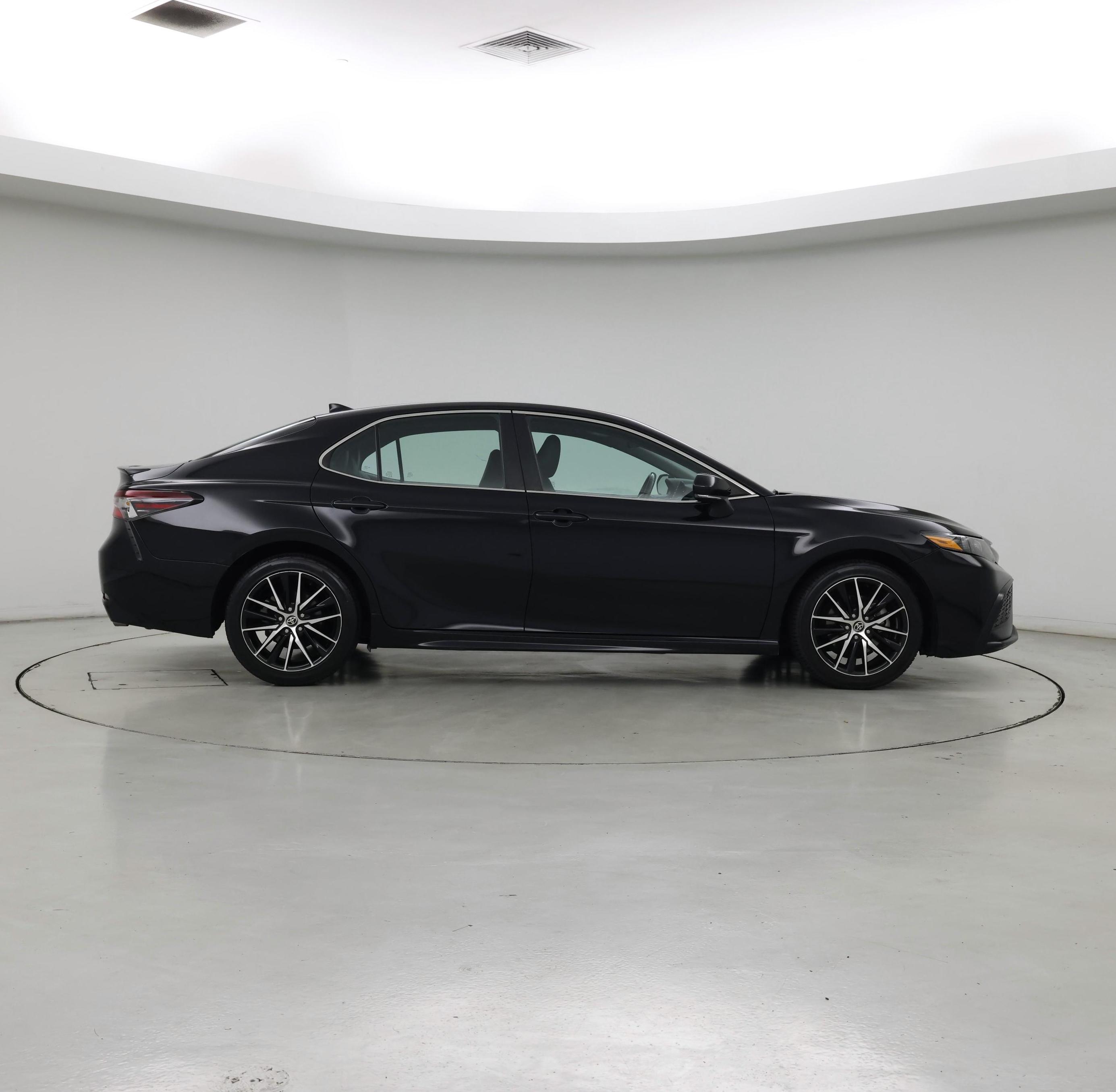 Thumbnail: 2023 Toyota Camry - 7