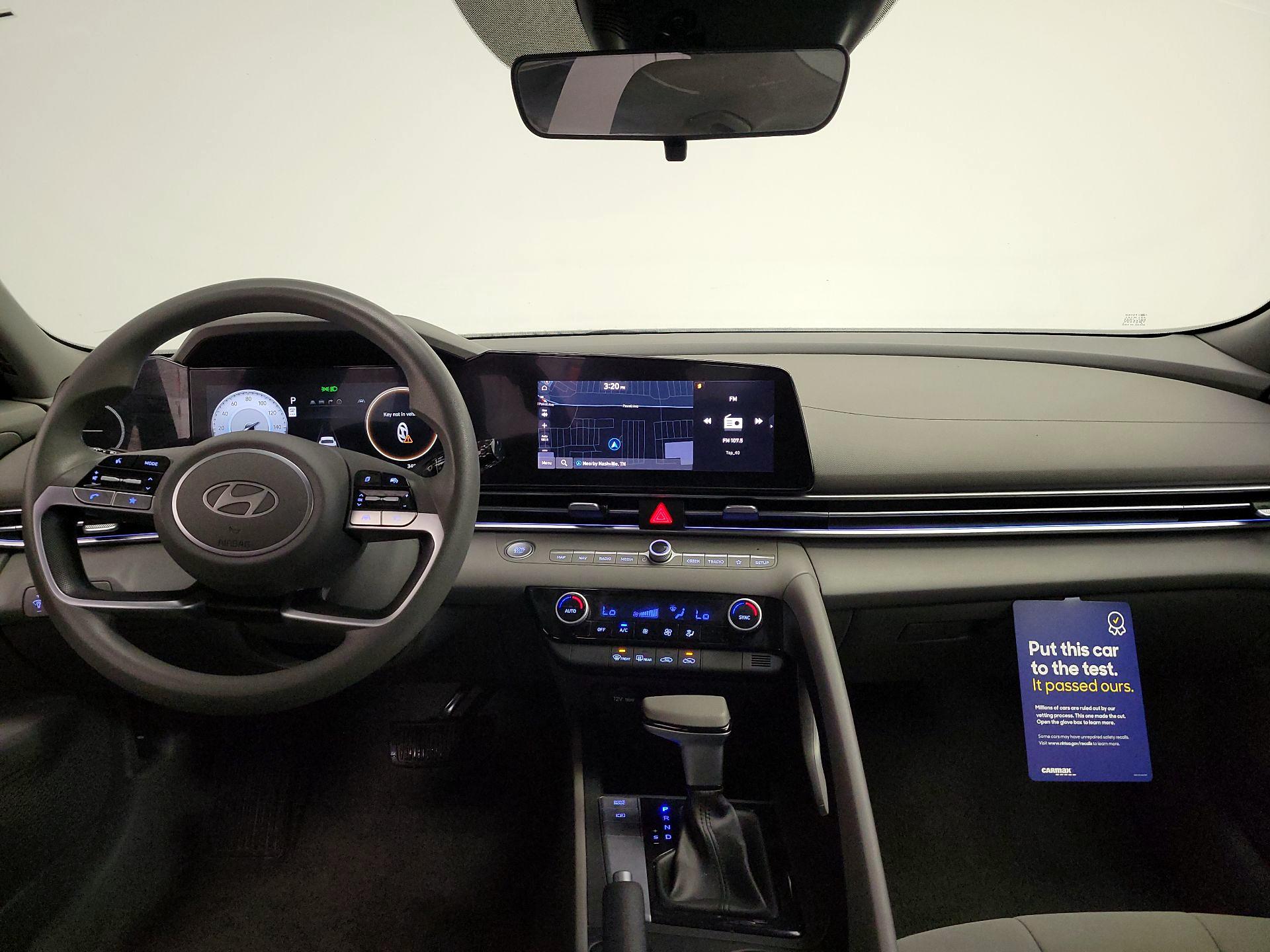 Thumbnail: 2024 Hyundai Elantra - 9