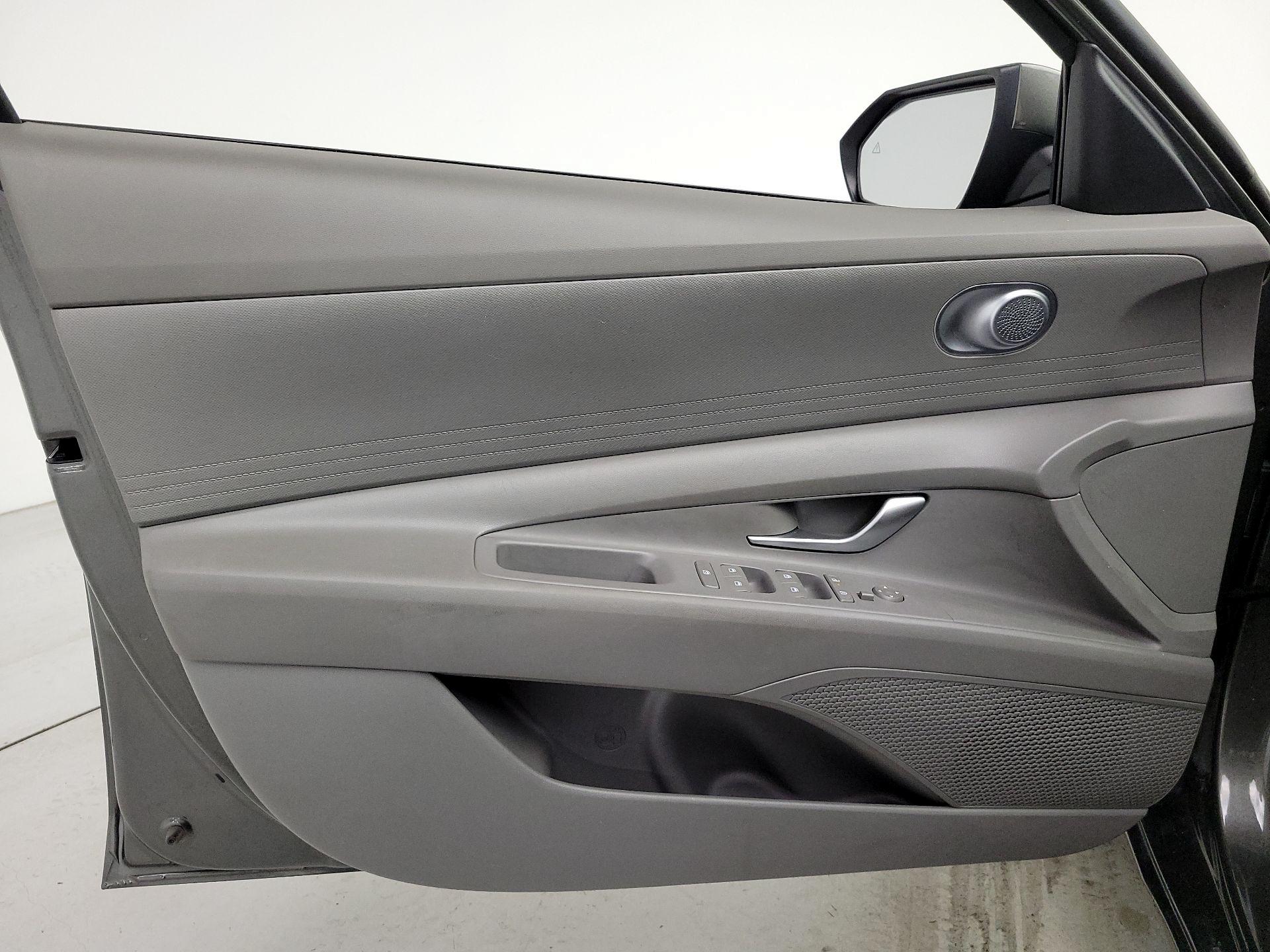 Thumbnail: 2024 Hyundai Elantra - 12