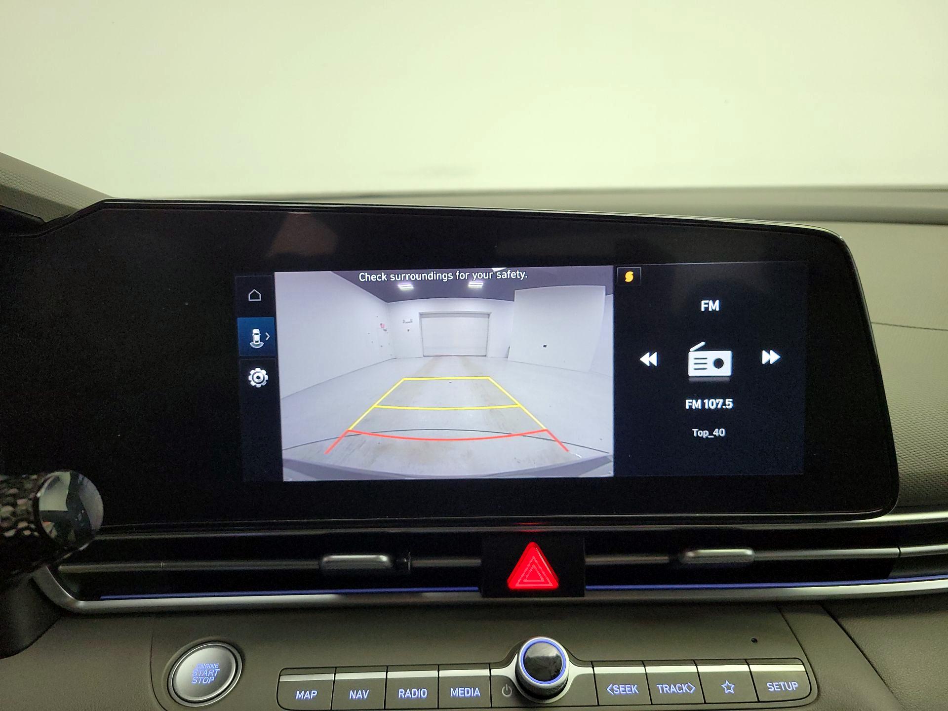 Thumbnail: 2024 Hyundai Elantra - 15