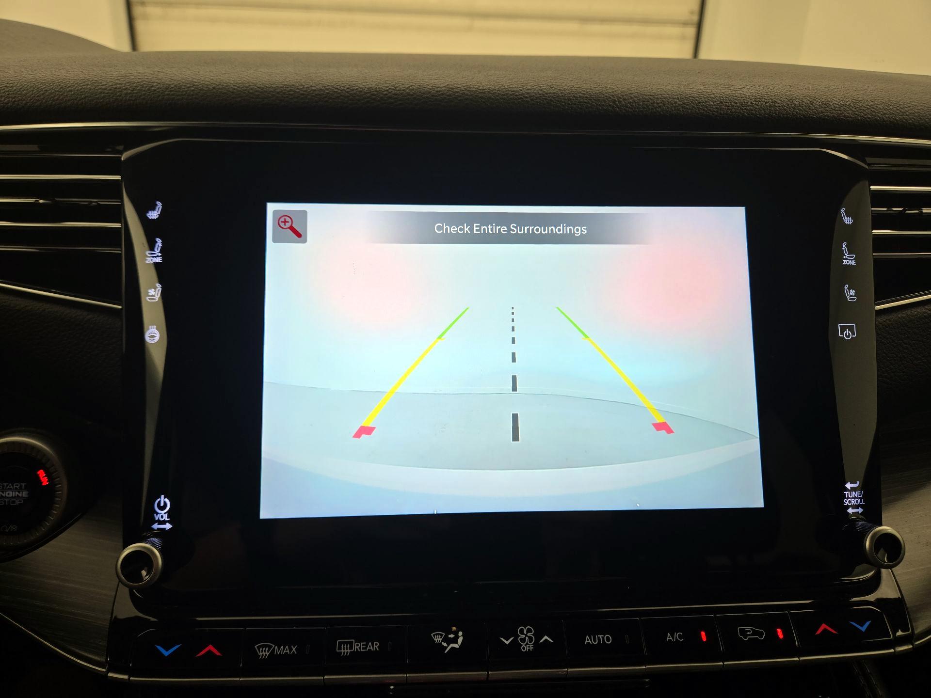 Thumbnail: 2024 Jeep Wagoneer - 15