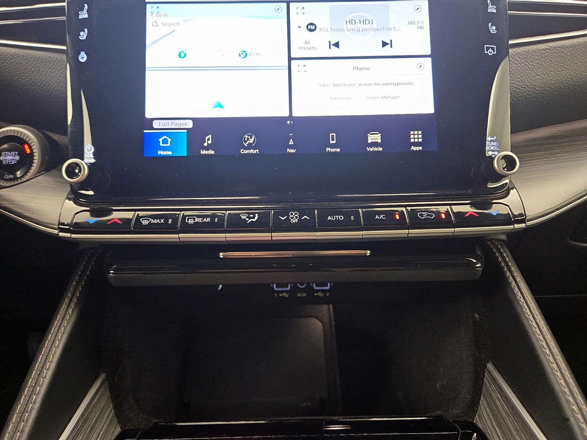 Thumbnail: 2024 Jeep Wagoneer - 17